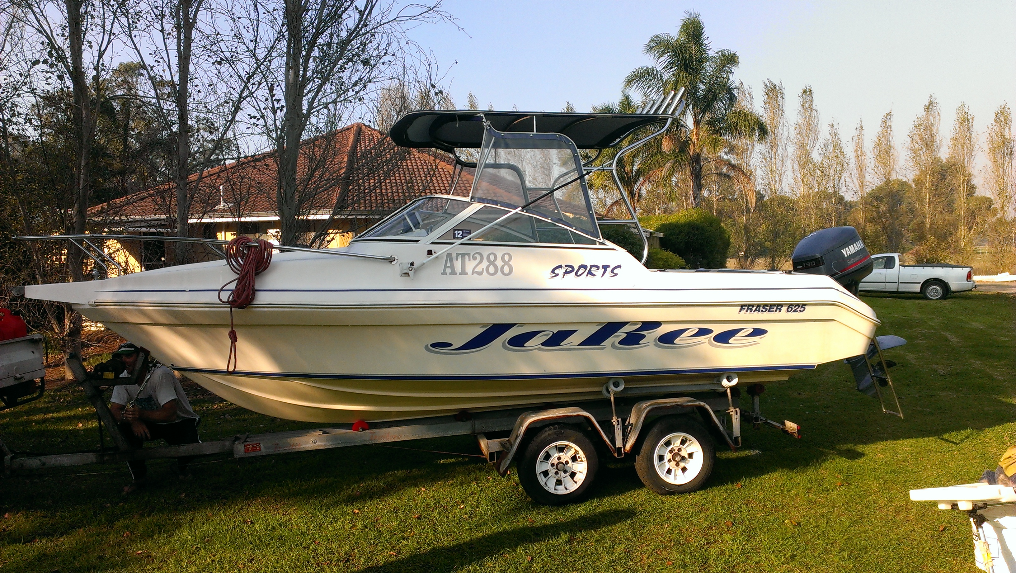 1992 FRASER 626 CABIN CRUISER