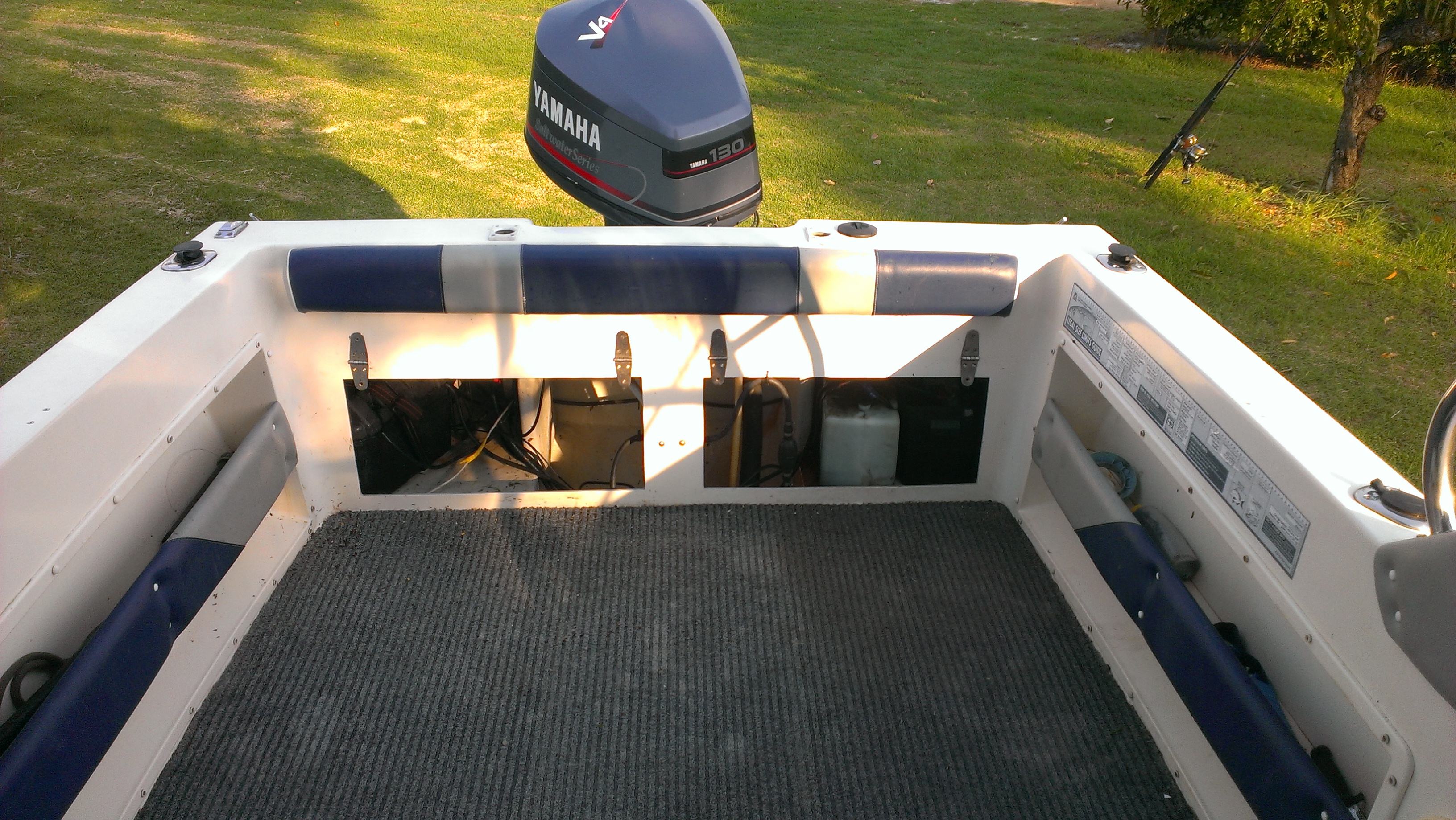 1992 FRASER 626 CABIN CRUISER