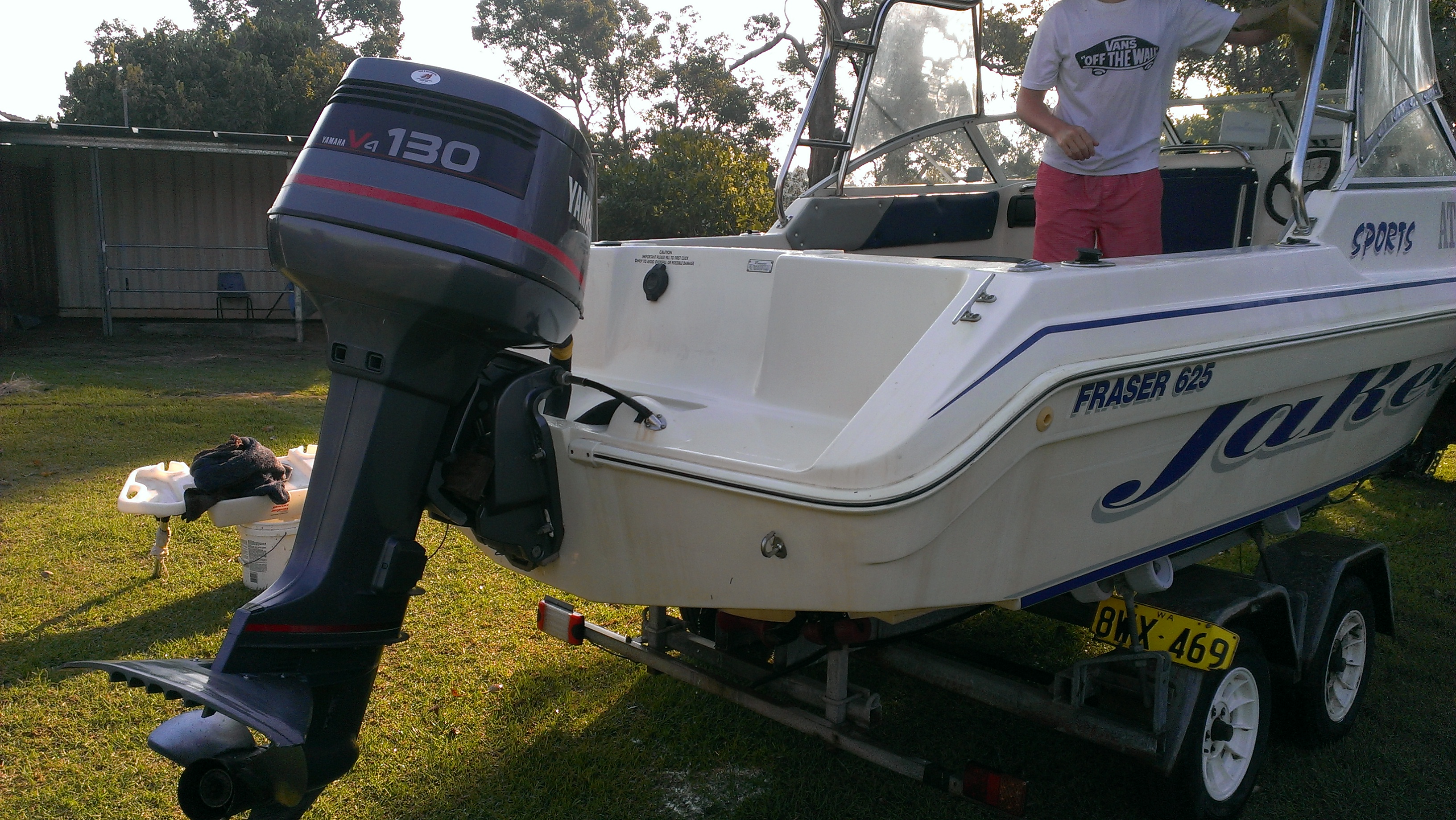 1992 FRASER 626 CABIN CRUISER