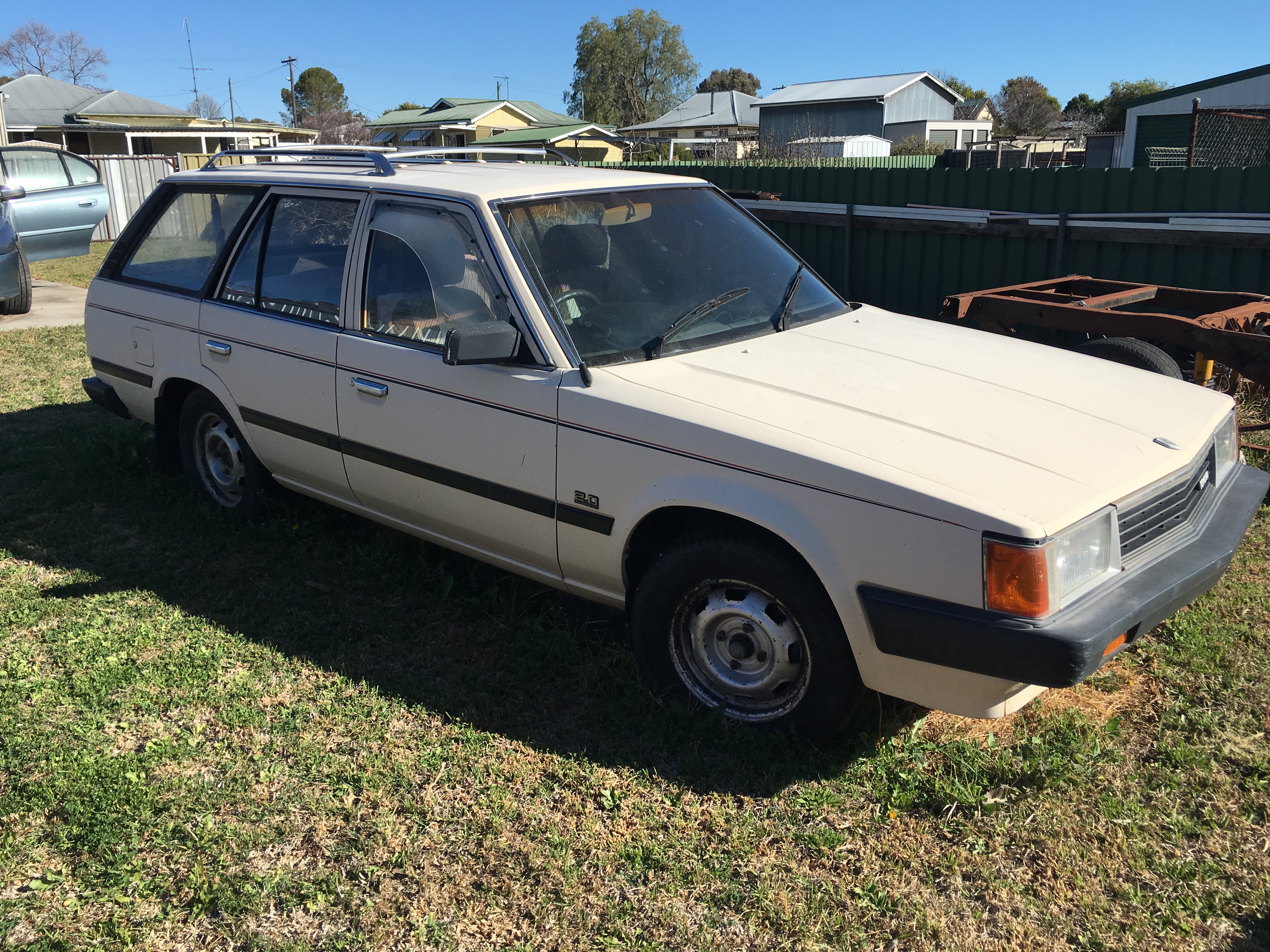 1986 TOYOTA CORONA 3 SP AUTOMATIC 4D WAGON CARB