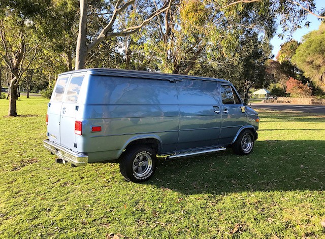 1987 CALIFORNIAN CHEVY G10 VAN