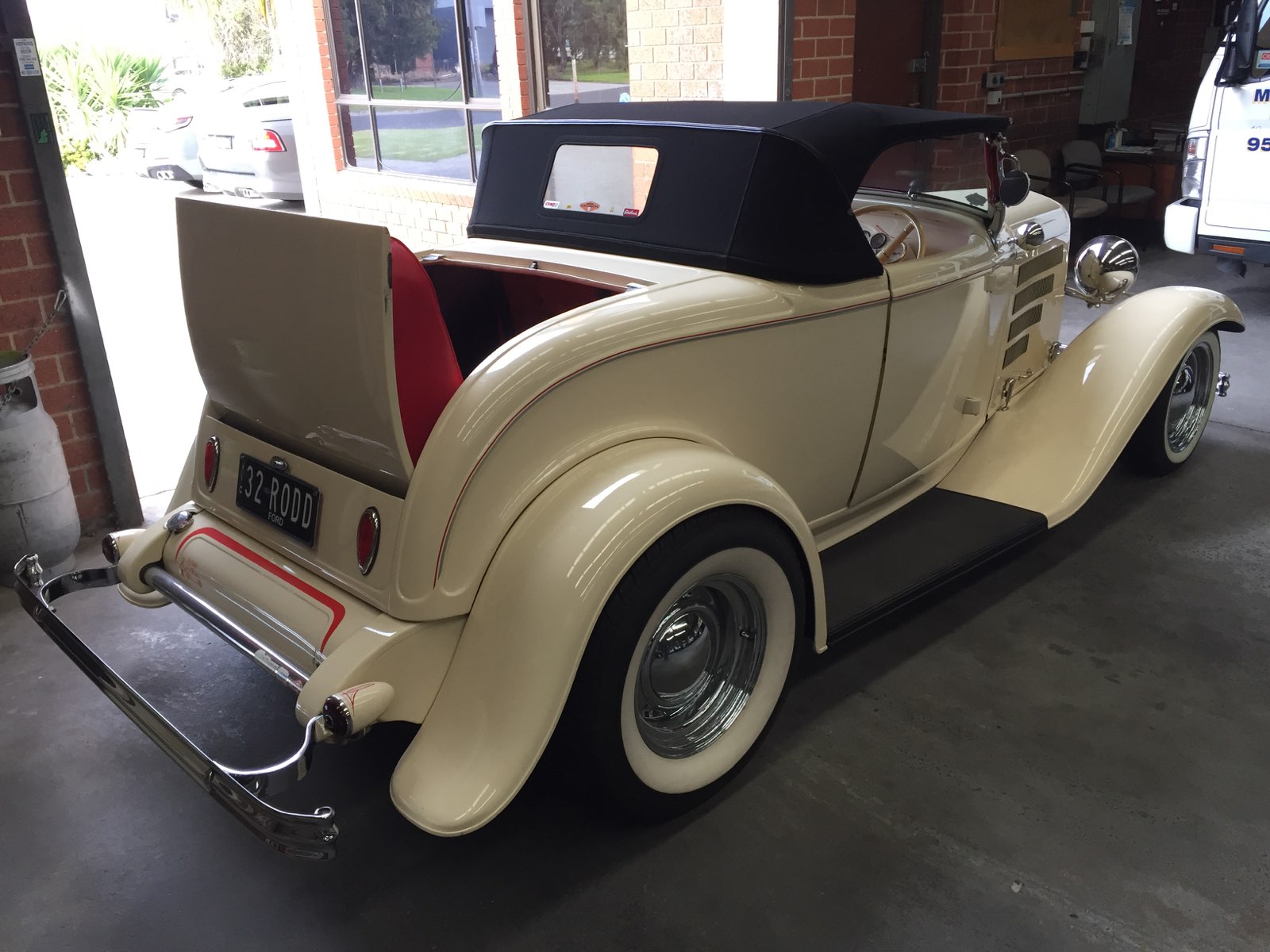 1932 FORD MODEL B HOT ROD