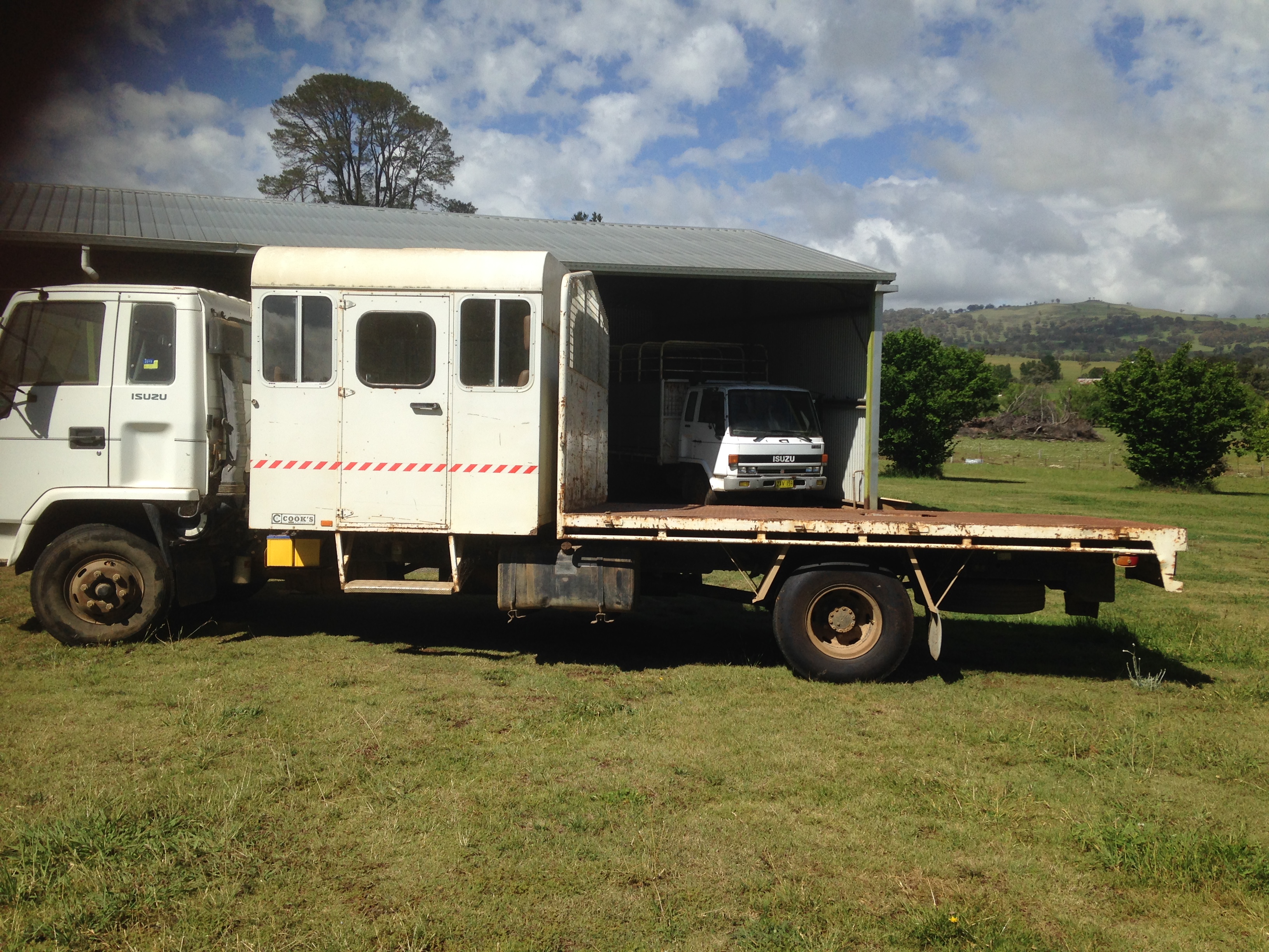 1996 ISUZU FRR TRUCK