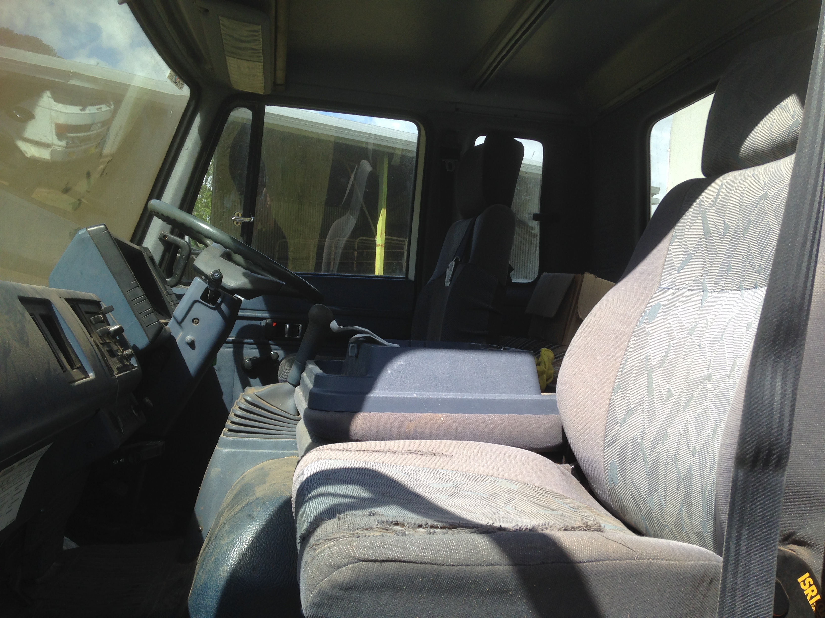 1996 ISUZU FRR TRUCK