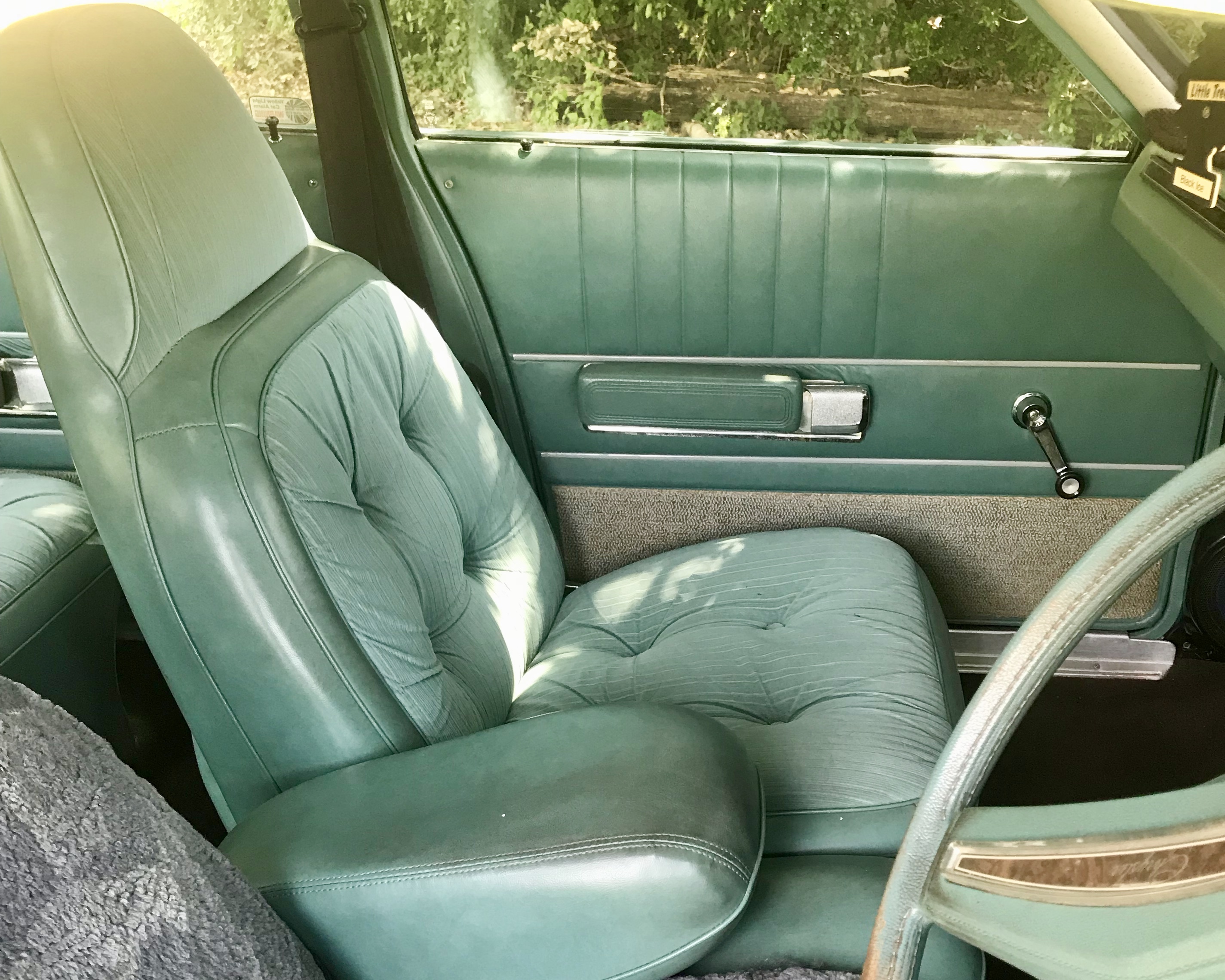 1981 CHRYSLER VALIANT CM 4D SEDAN 