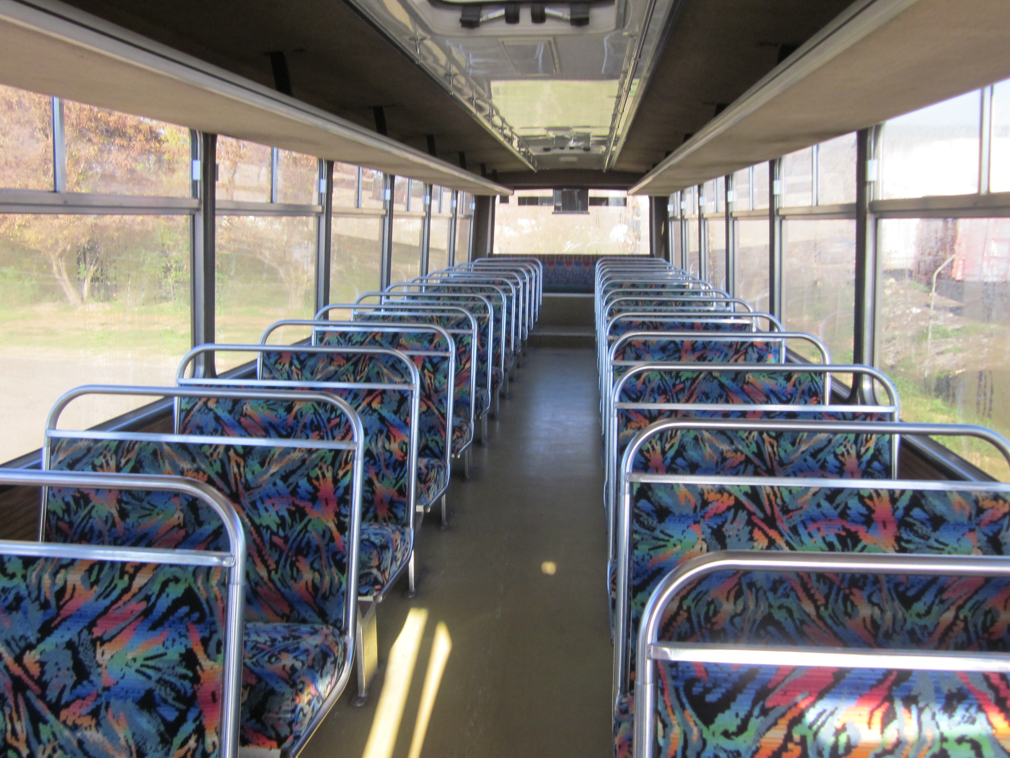 1992 ISUZU LT111P BUS