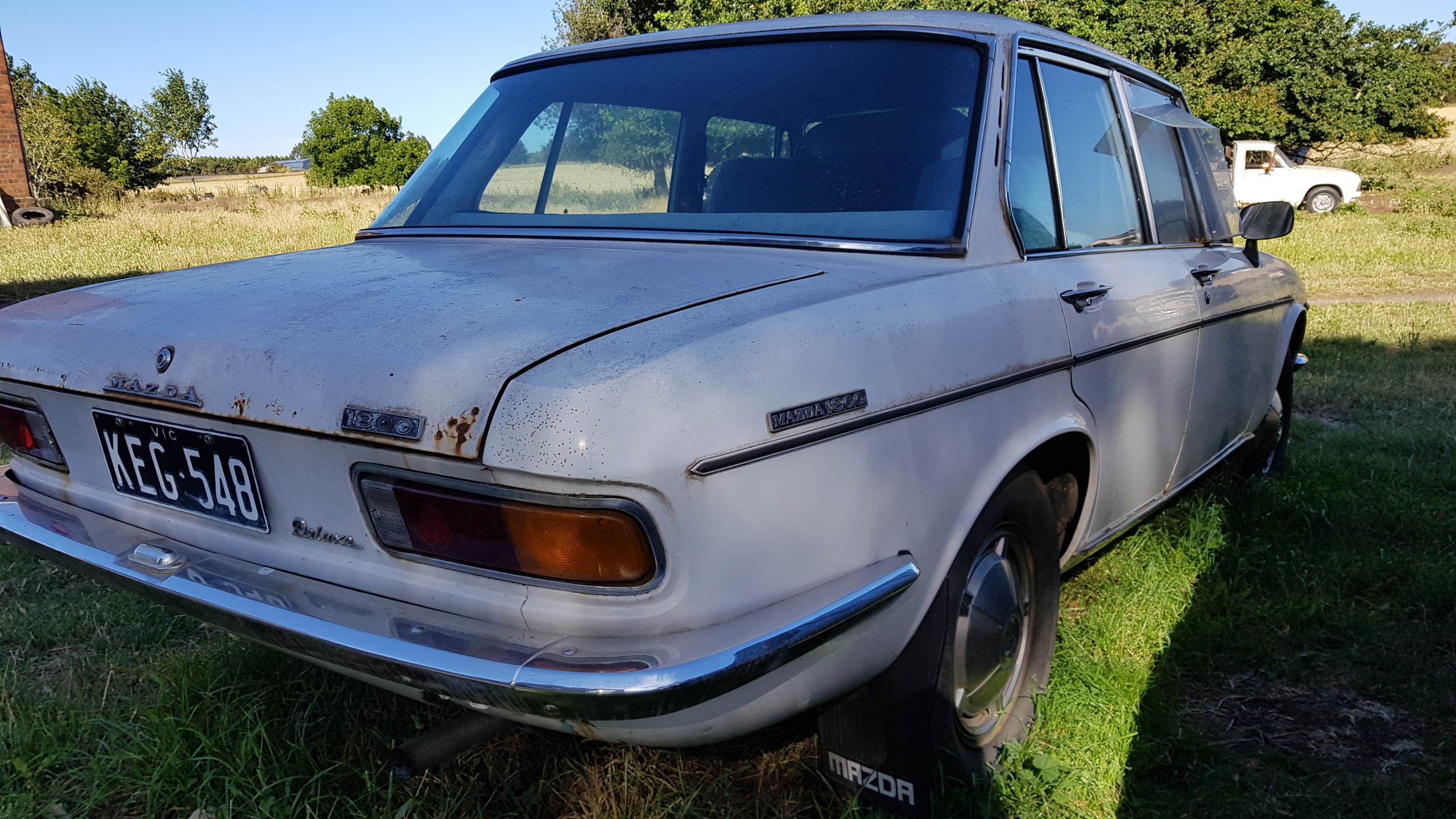 1970 MAZDA 1800 4 SP MANUAL 4D SEDAN CARB