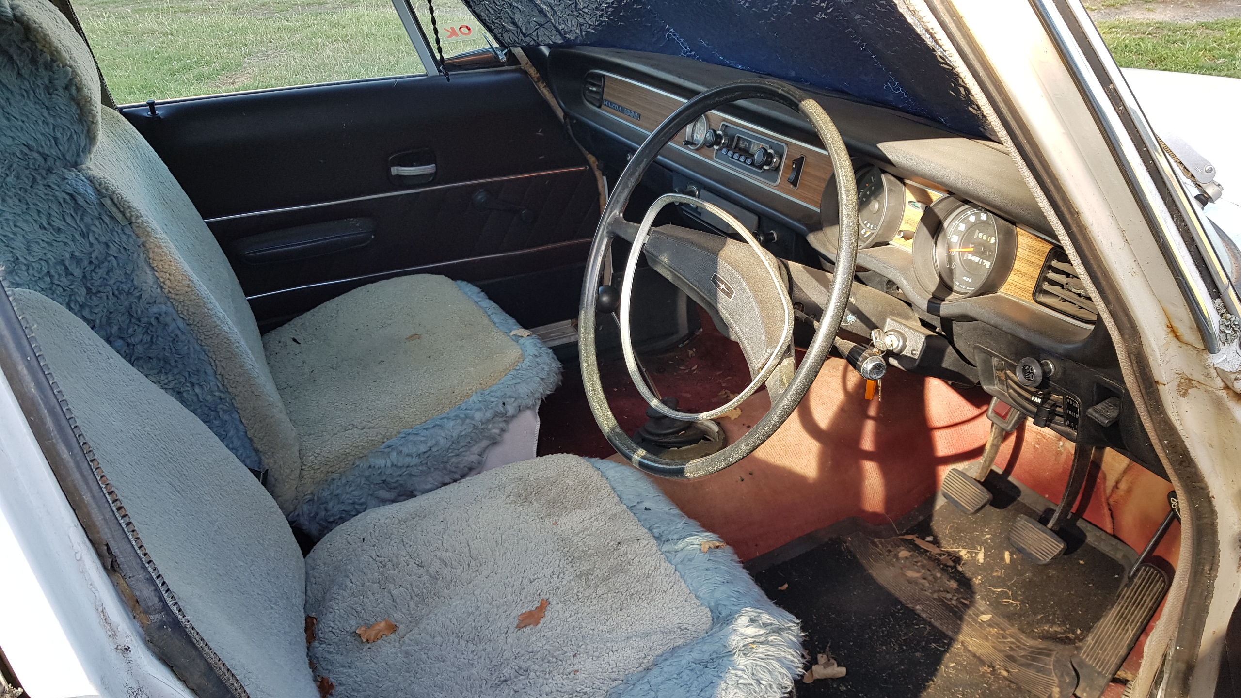 1970 MAZDA 1800 4 SP MANUAL 4D SEDAN CARB