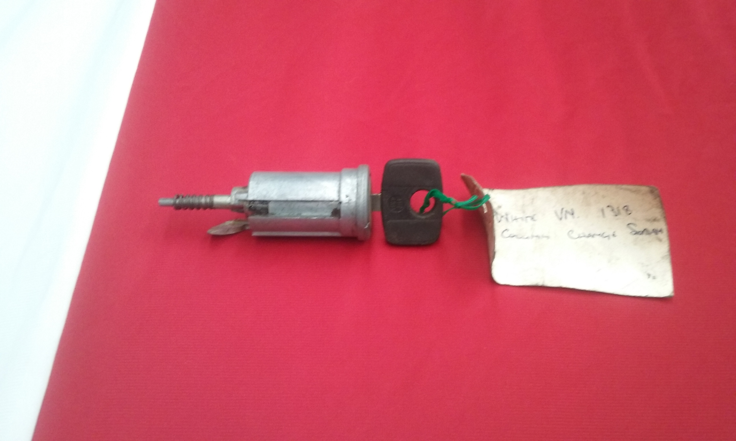 HOLDEN VN IGNITION SWITCH BARREL