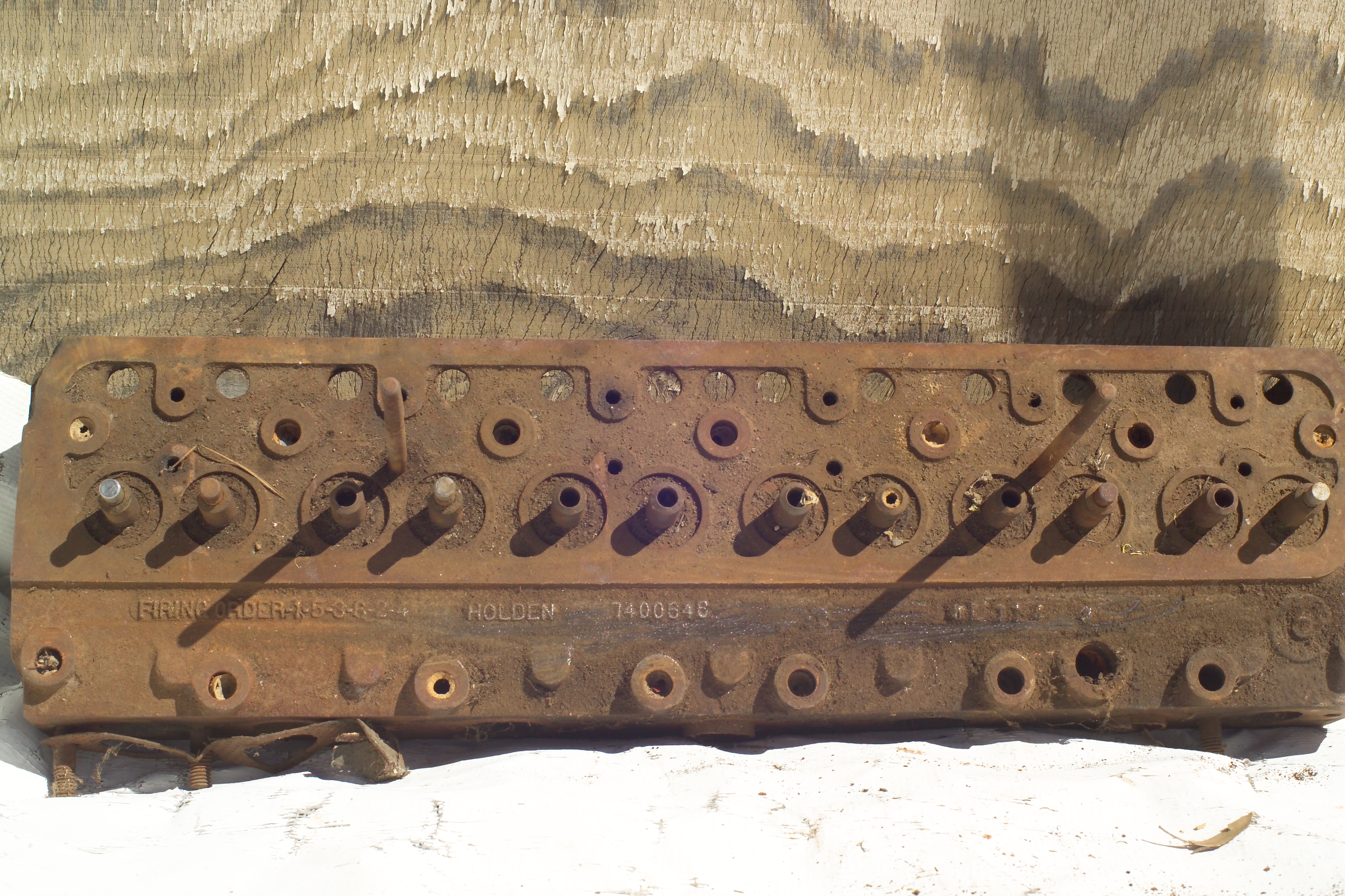 HOLDEN RED HEAD 6 CYLINDER