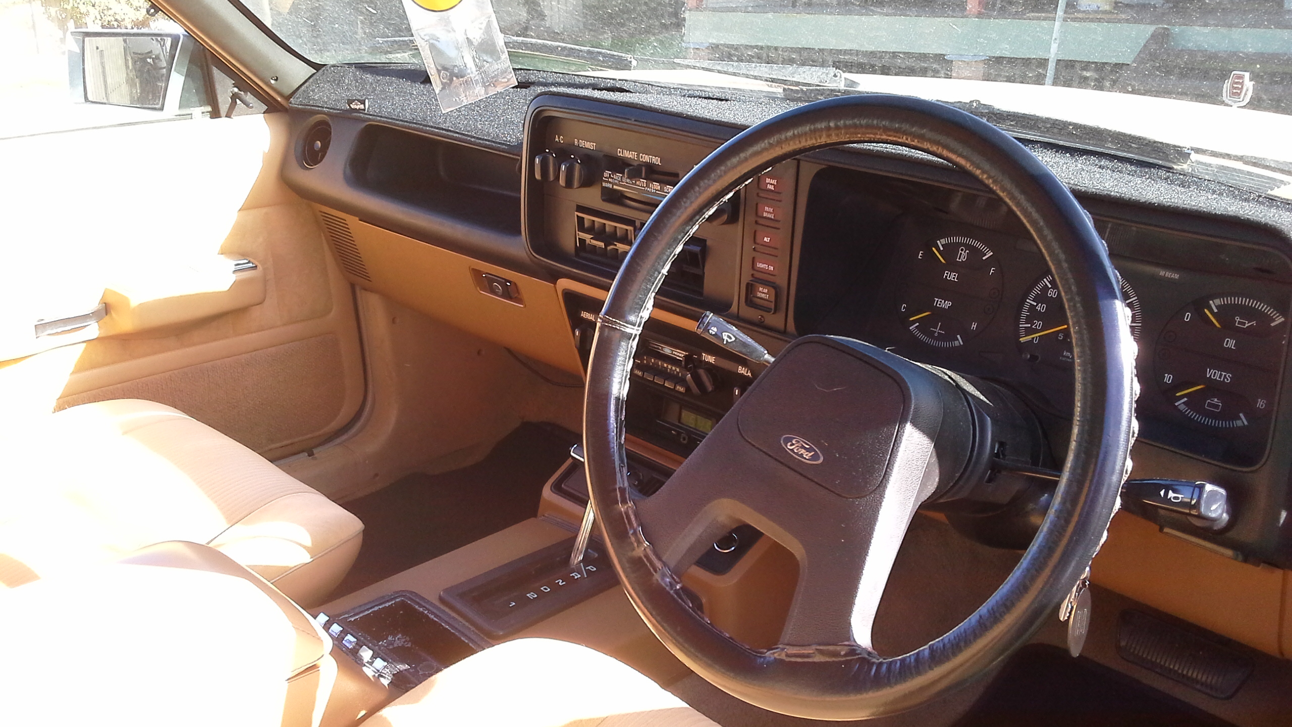 1981 FORD FAIRLANE ZJ 4D SEDAN 