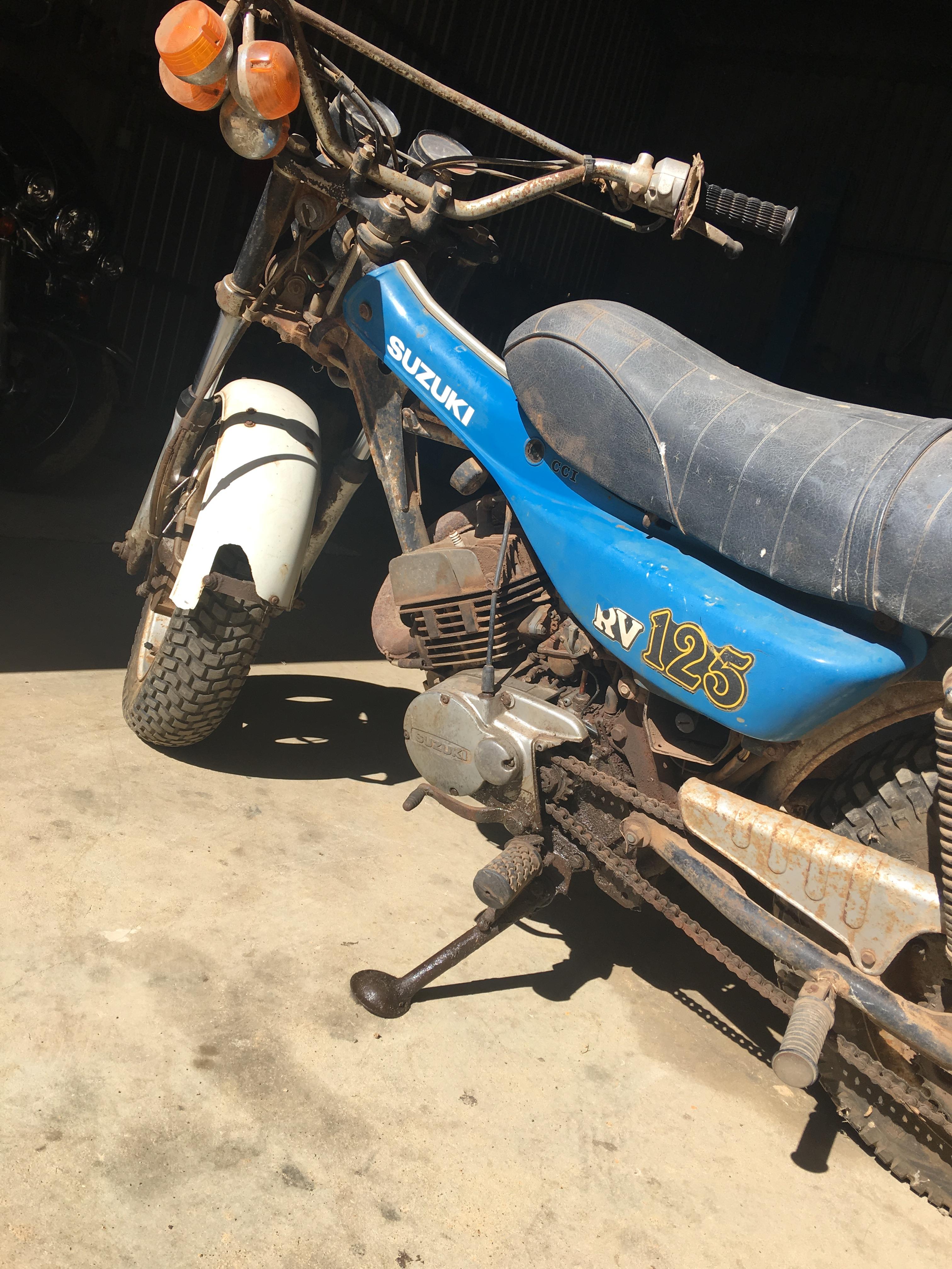 1977 SUZUKI RV125 