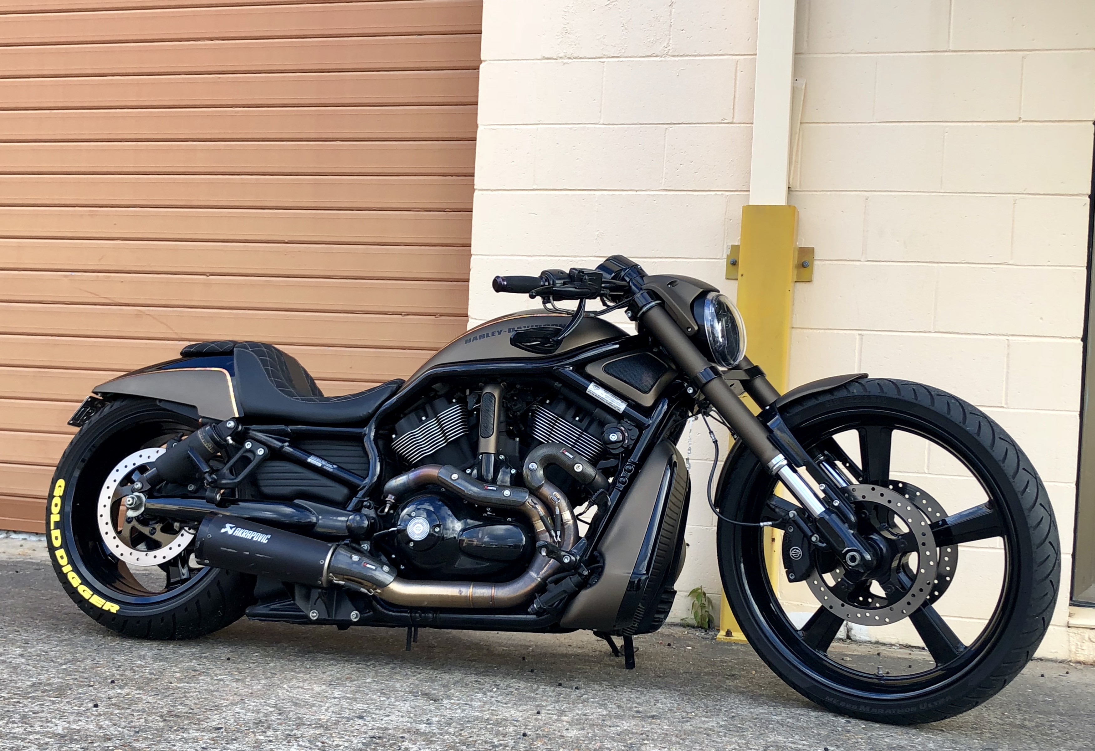2014 HARLEY-DAVIDSON VRSC NIGHT ROD SPECIAL MY14 CRUISER