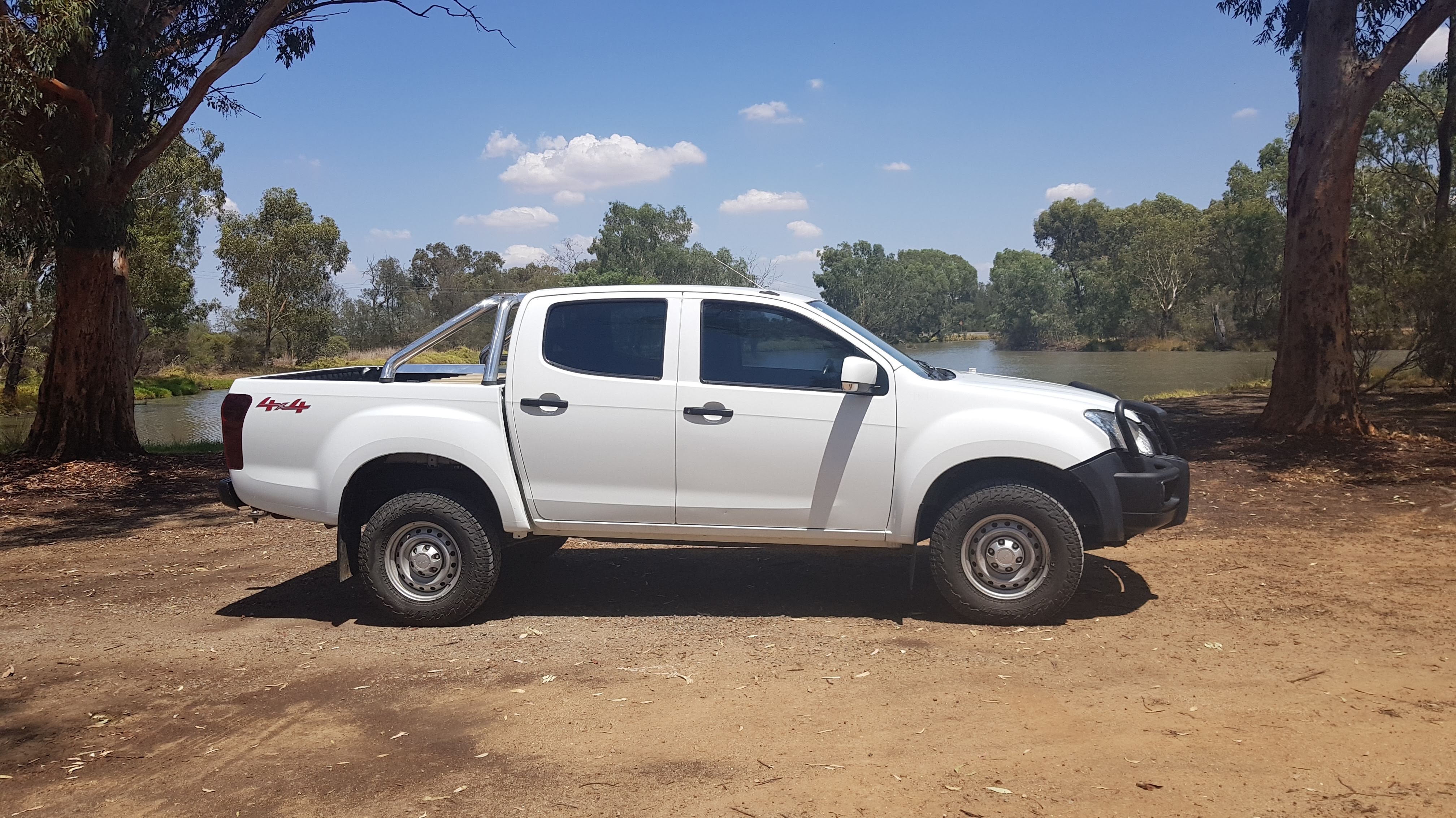 2014 ISUZU D-MAX TF MY14 5 SP AUTOMATIC CREW CAB UTILITY
