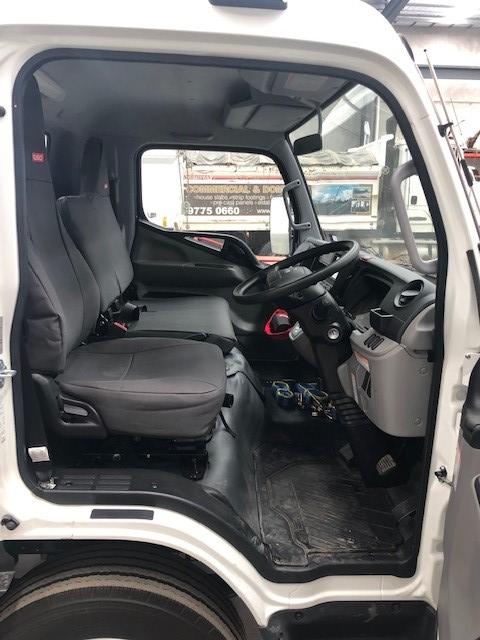 2018 FUSO CANTER 815 