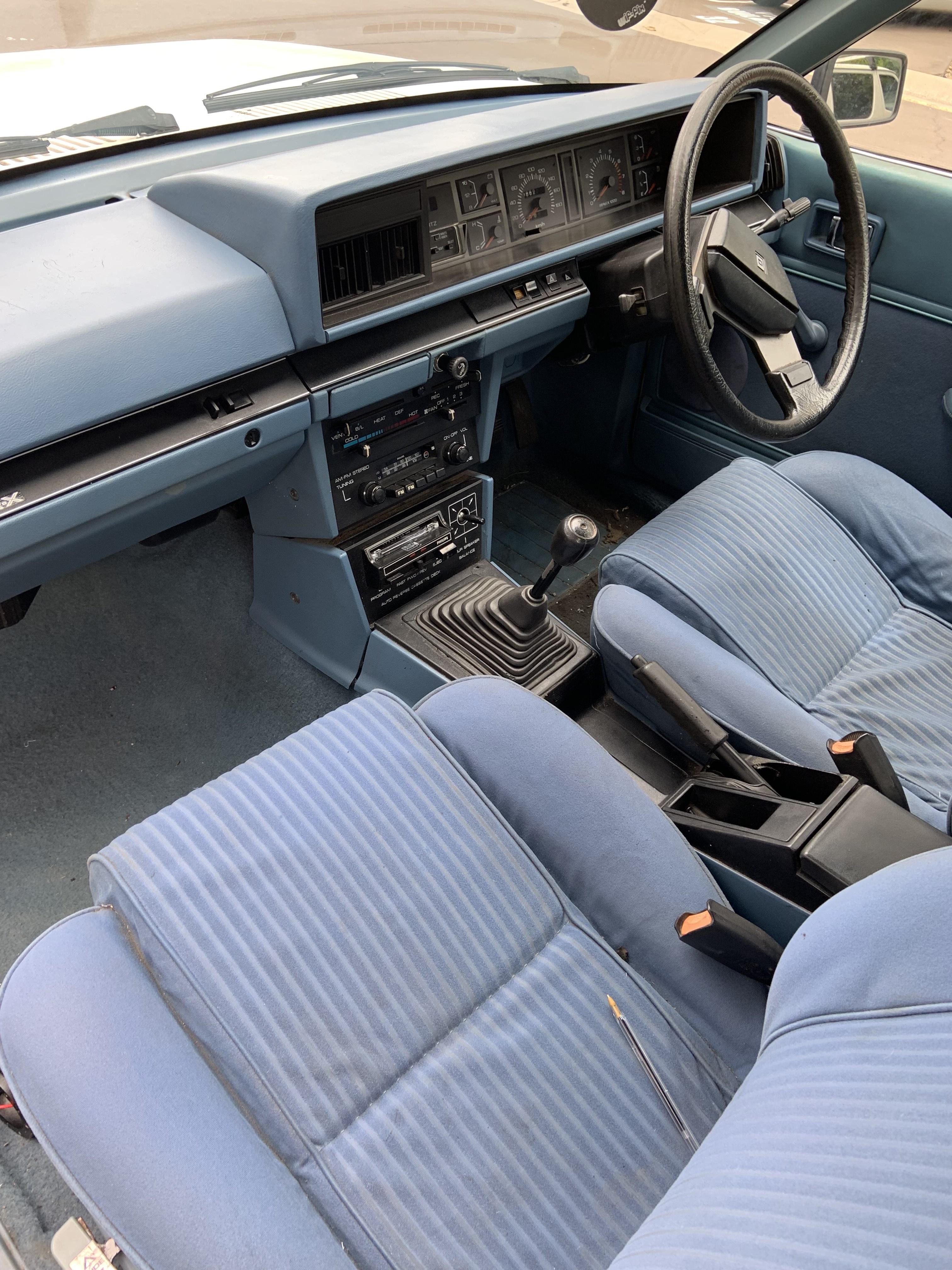 1982 NISSAN BLUEBIRD TRX SER I 4D SEDAN