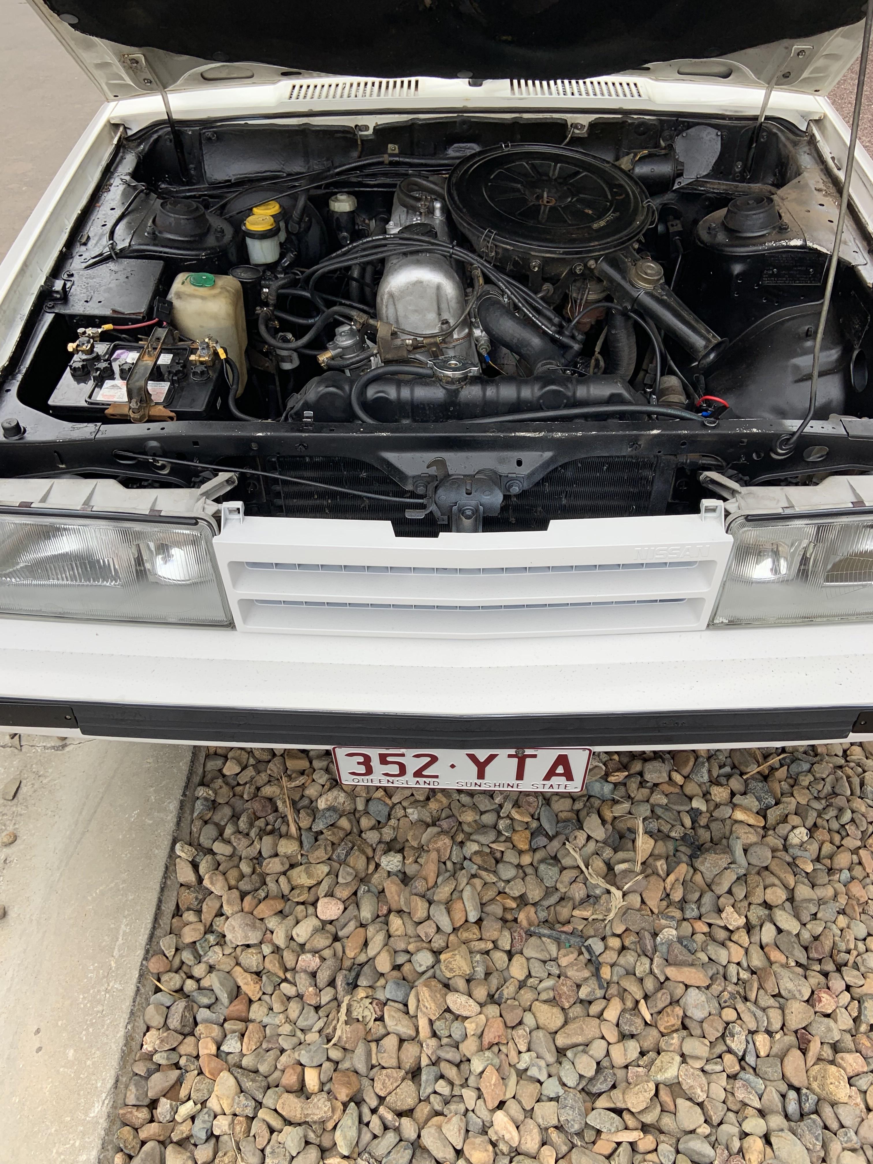 1982 NISSAN BLUEBIRD TRX SER I 4D SEDAN