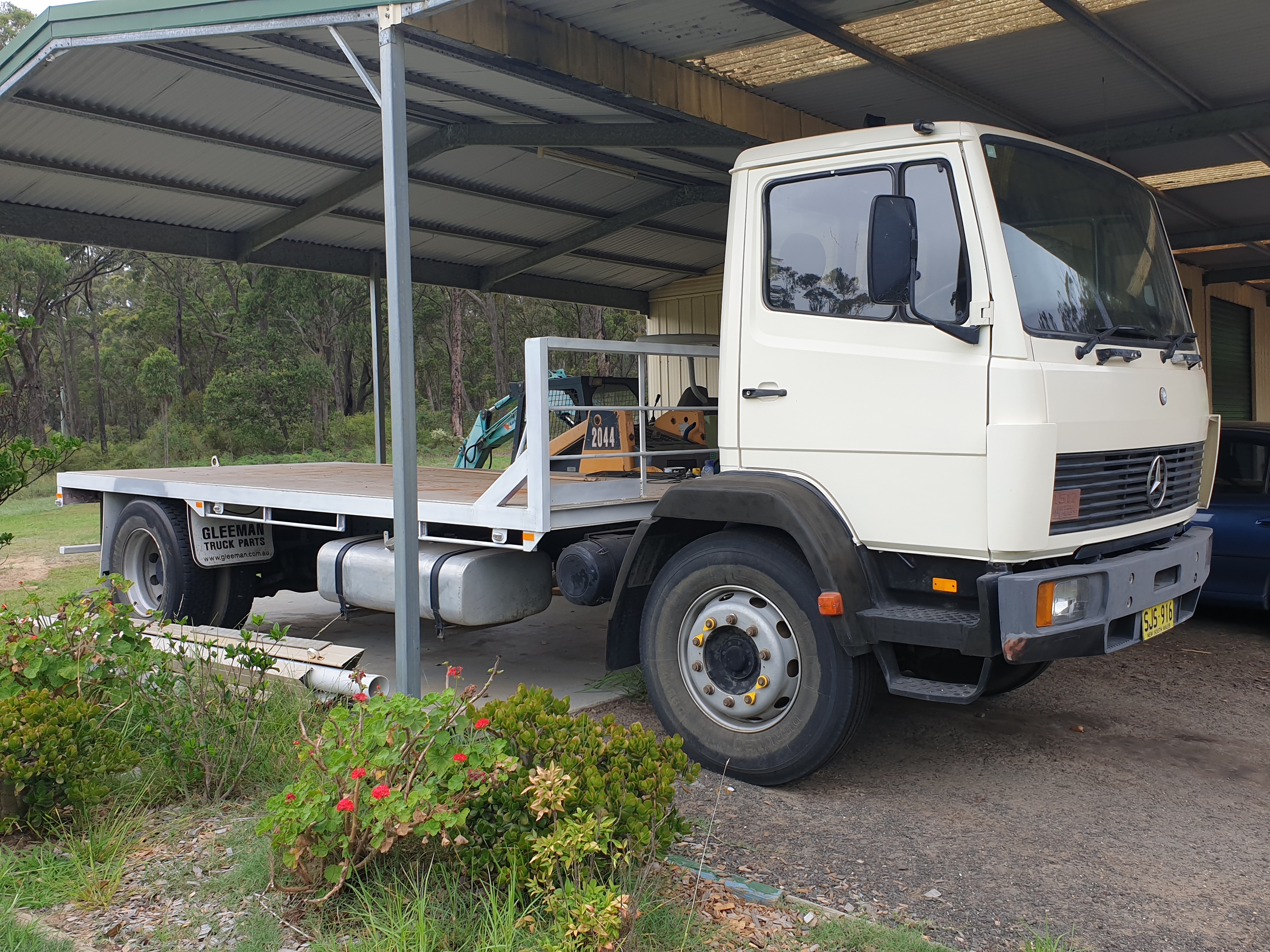 1993 MERCEDES-BENZ 1517/48 