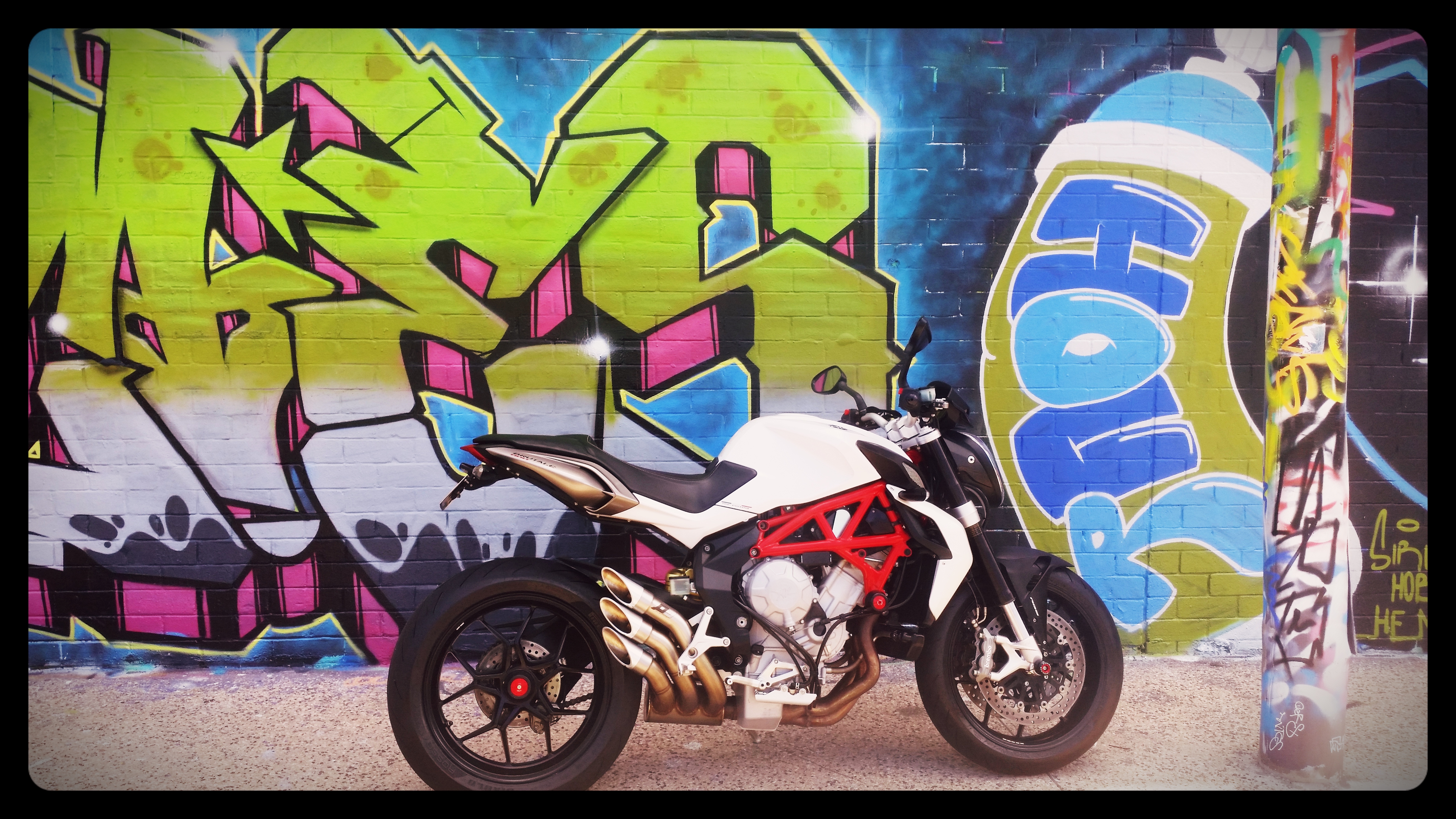 2015 M.V. AGUSTA BRUTALE 800 EAS SPORTS