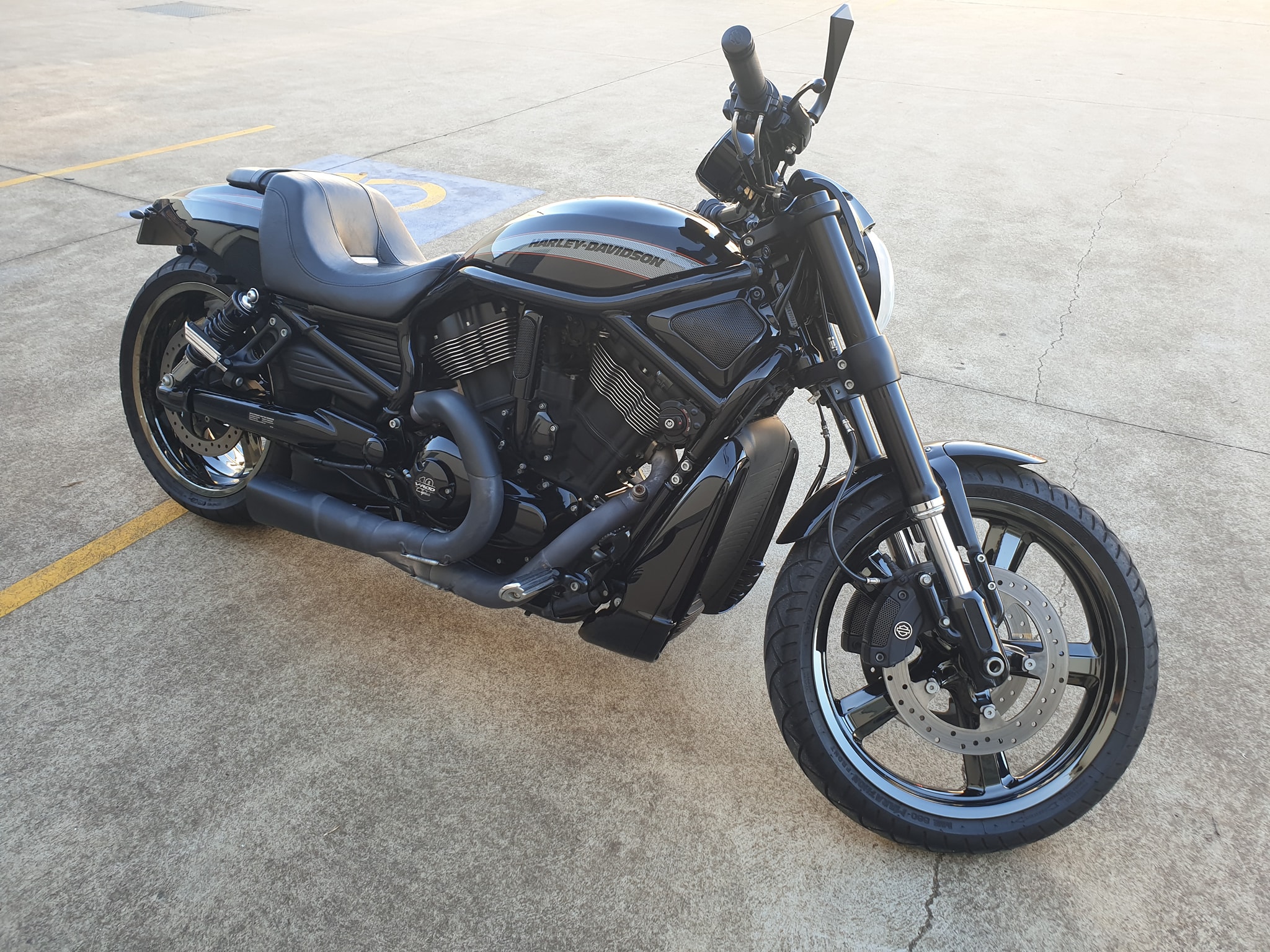 2012 HARLEY-DAVIDSON VRSC V-ROD 10th ANNIVERSARY MY12 CRUISER