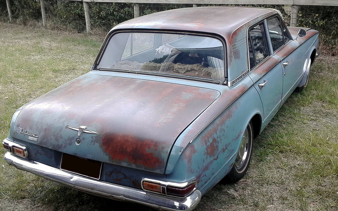 1964 VALIANT AP5 SEDAN