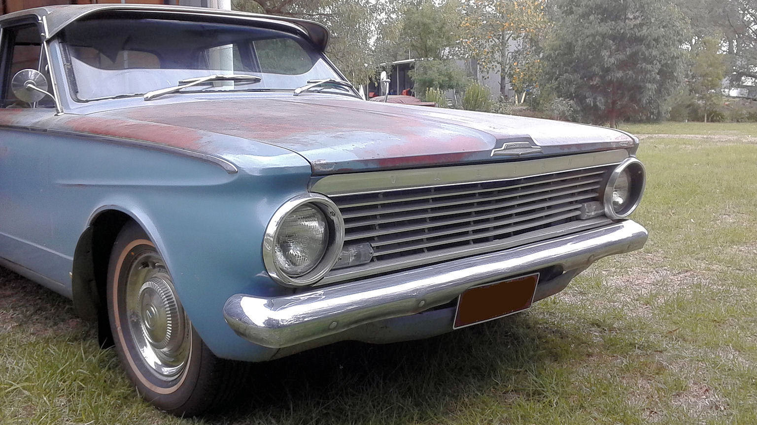 1964 VALIANT AP5 SEDAN