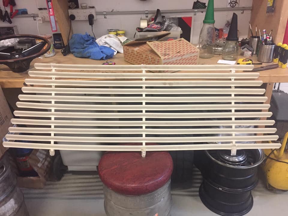 FORD XA XB REAR WINDOW LOUVER