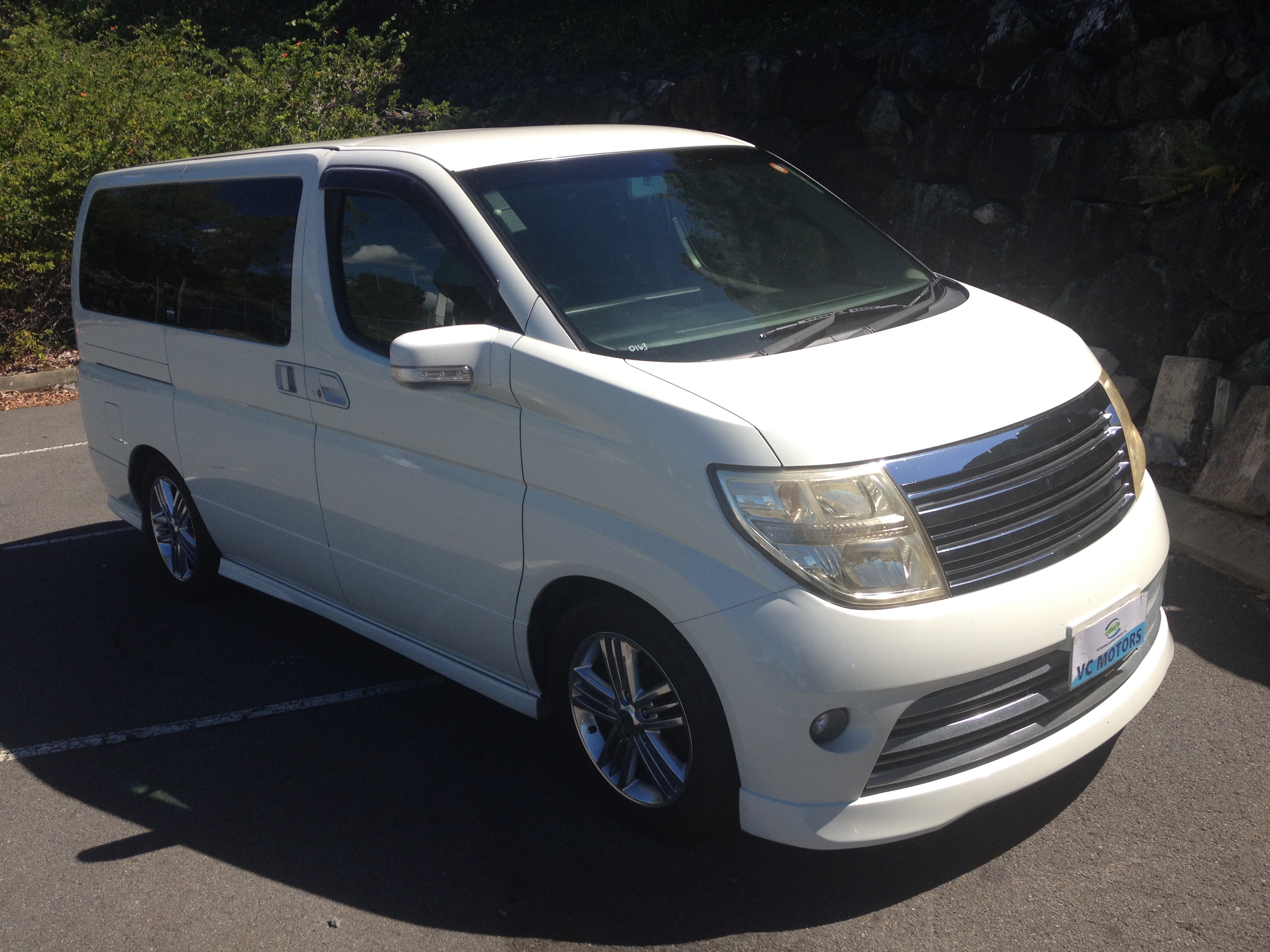 2004 NISSAN ELGRAND E51 RIDER S AUTECH