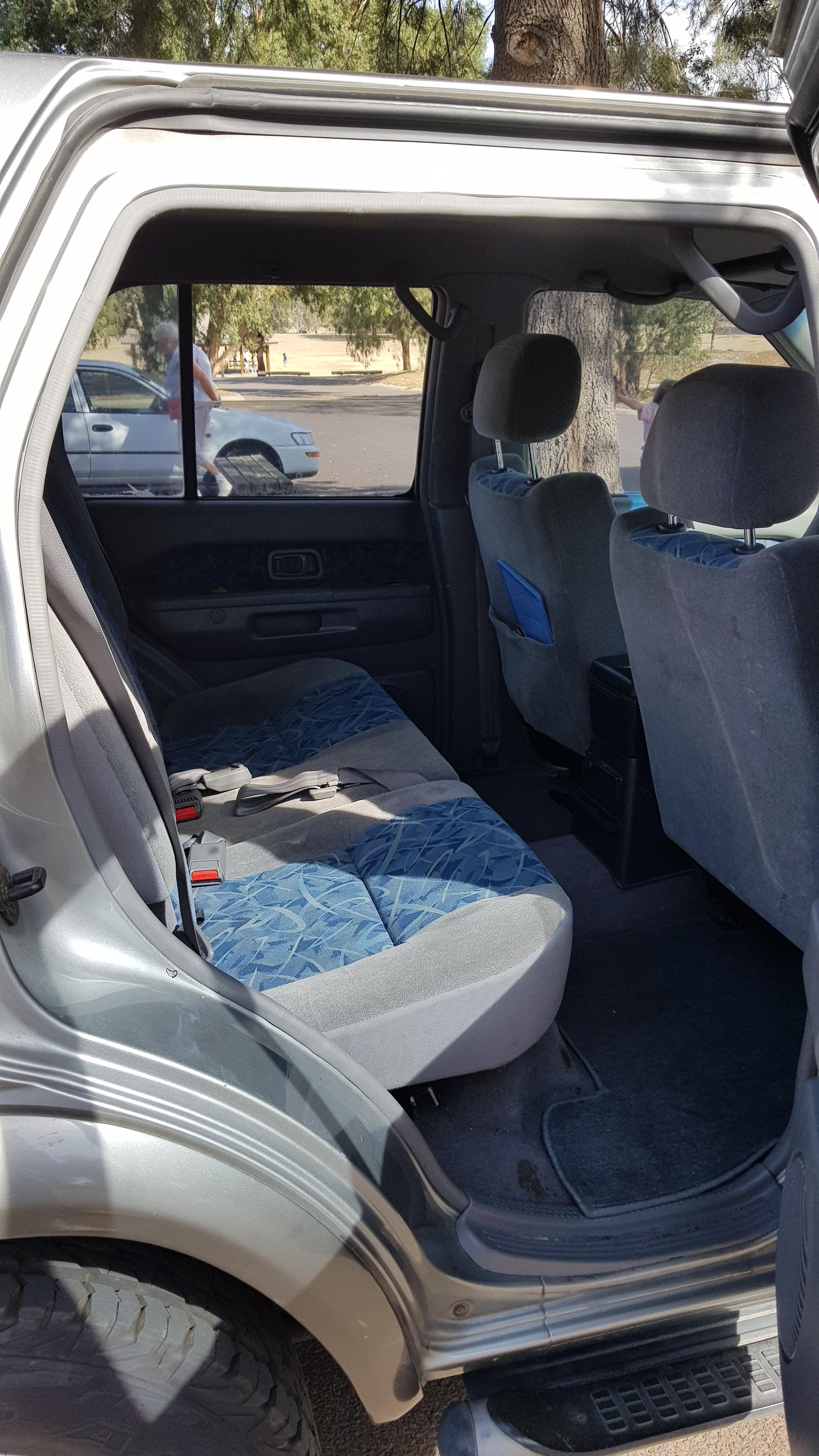 2001 NISSAN PATHFINDER
