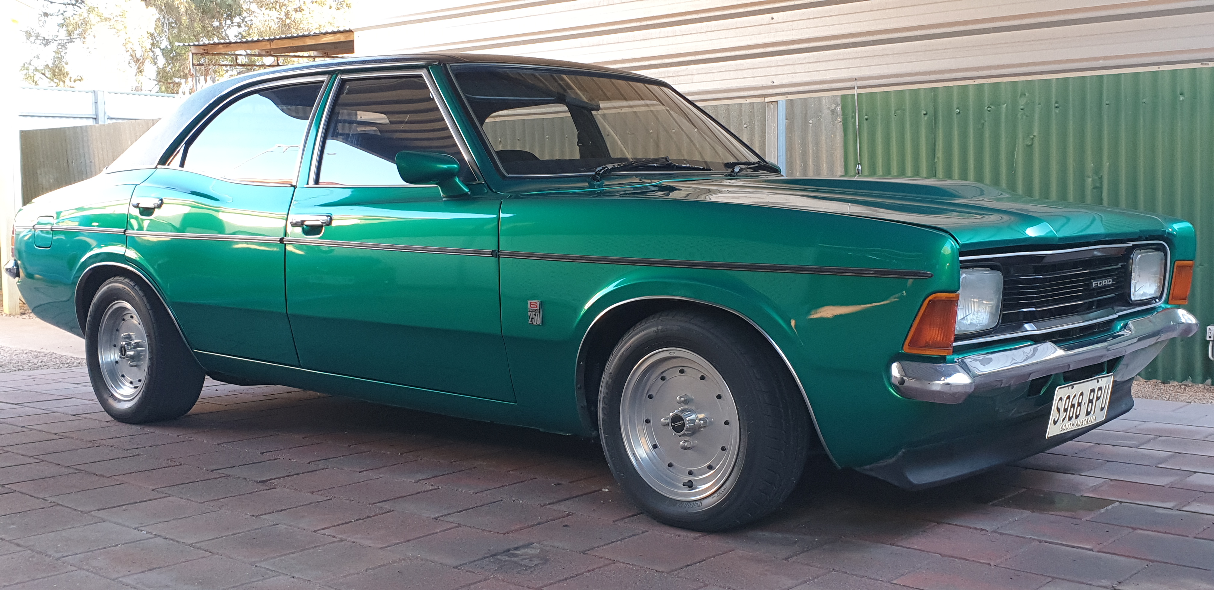 6/1974 FORD CORTINA XLE