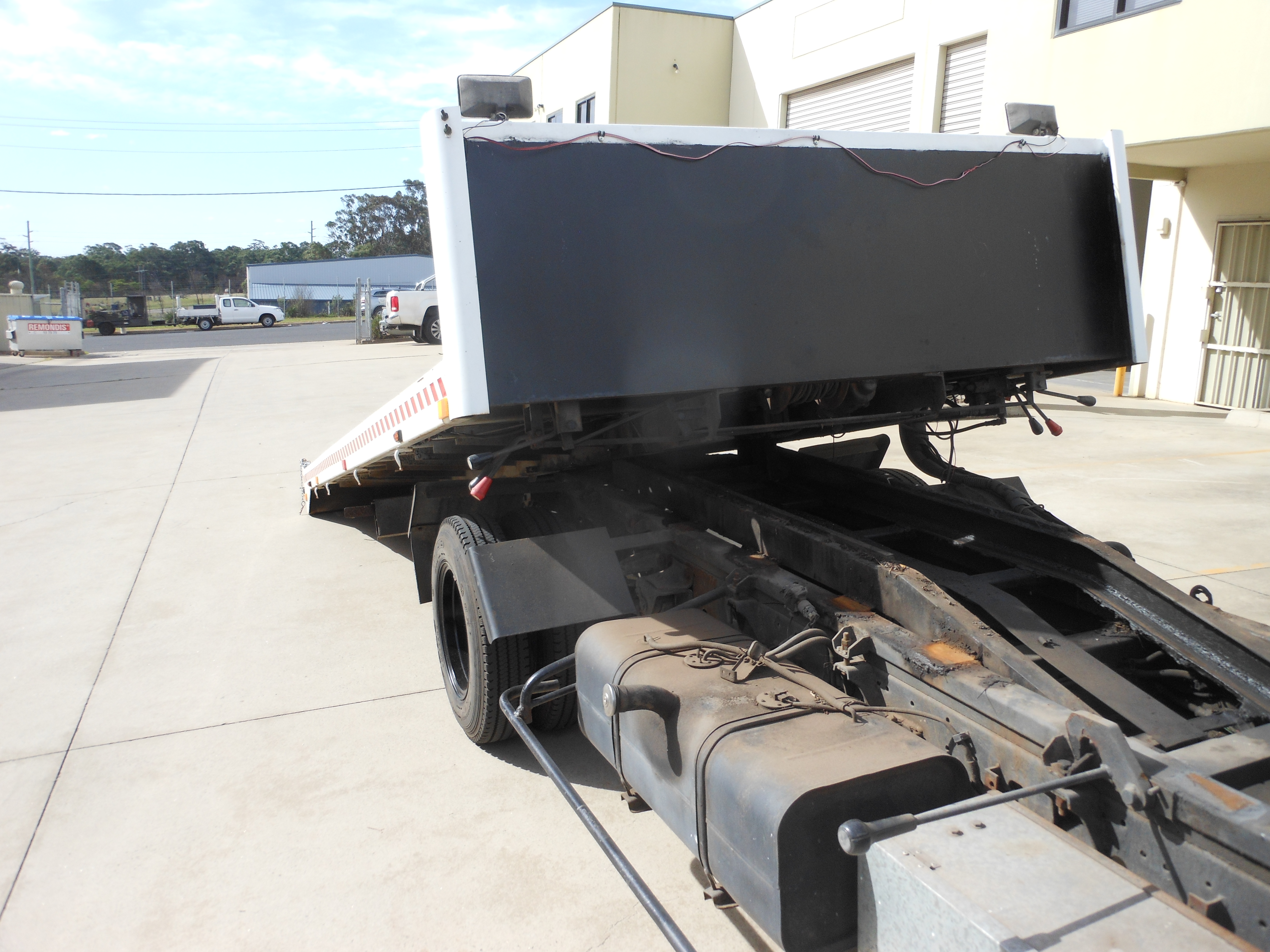 1989 TOYOTA DYNA TILT TRAY
