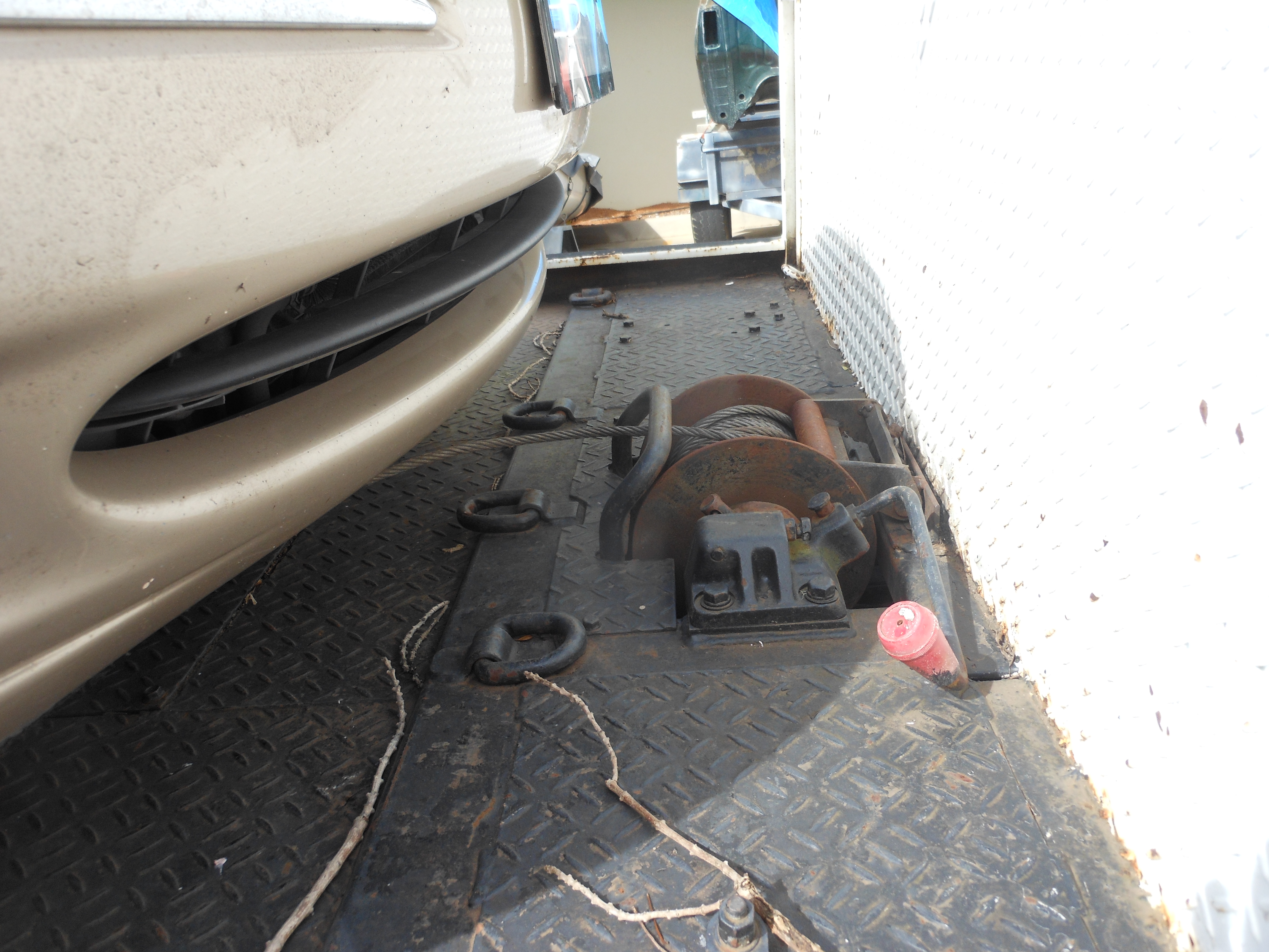 1989 TOYOTA DYNA TILT TRAY