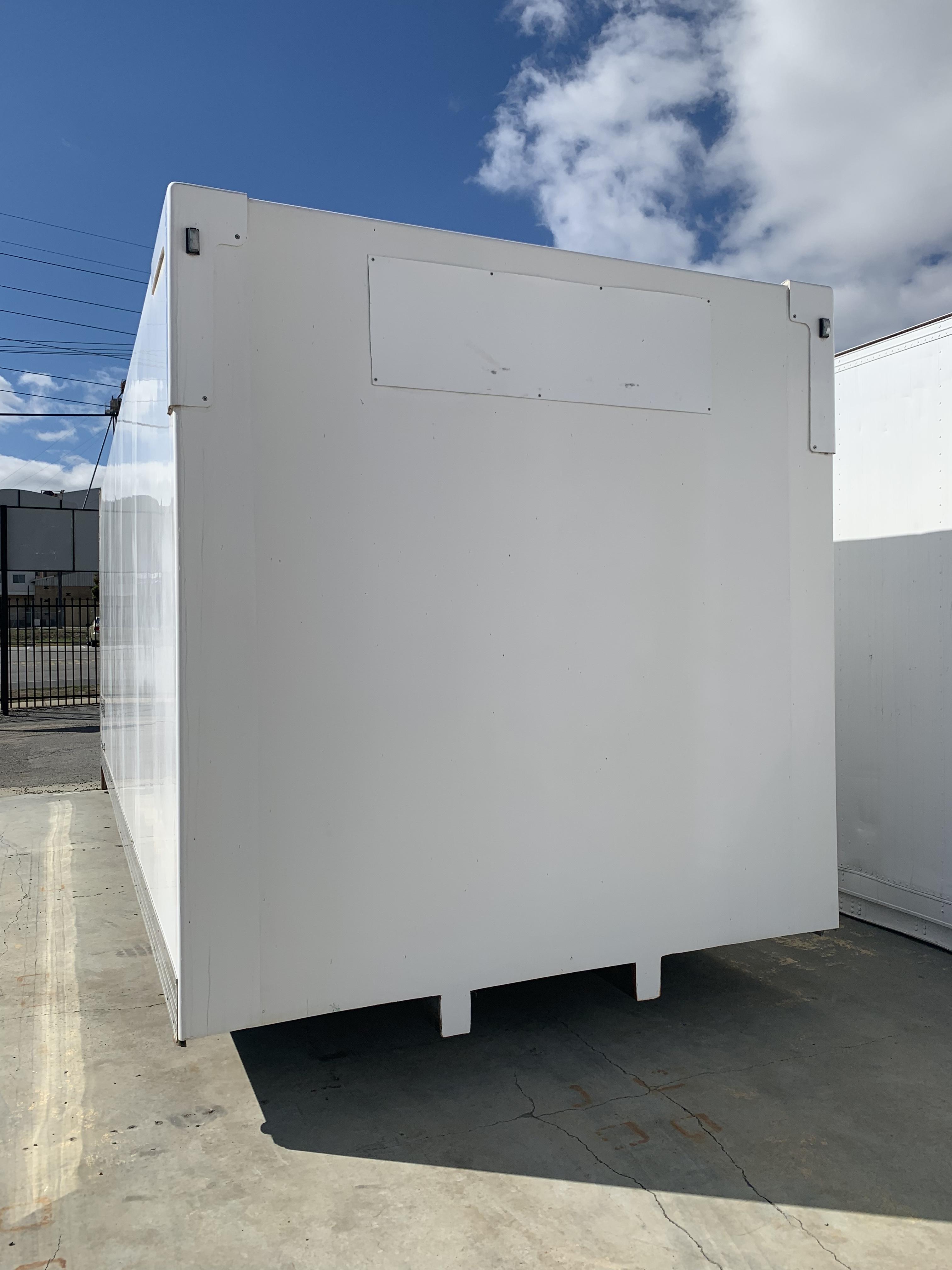 2018 REFRIGERATED TRUCK BODY 