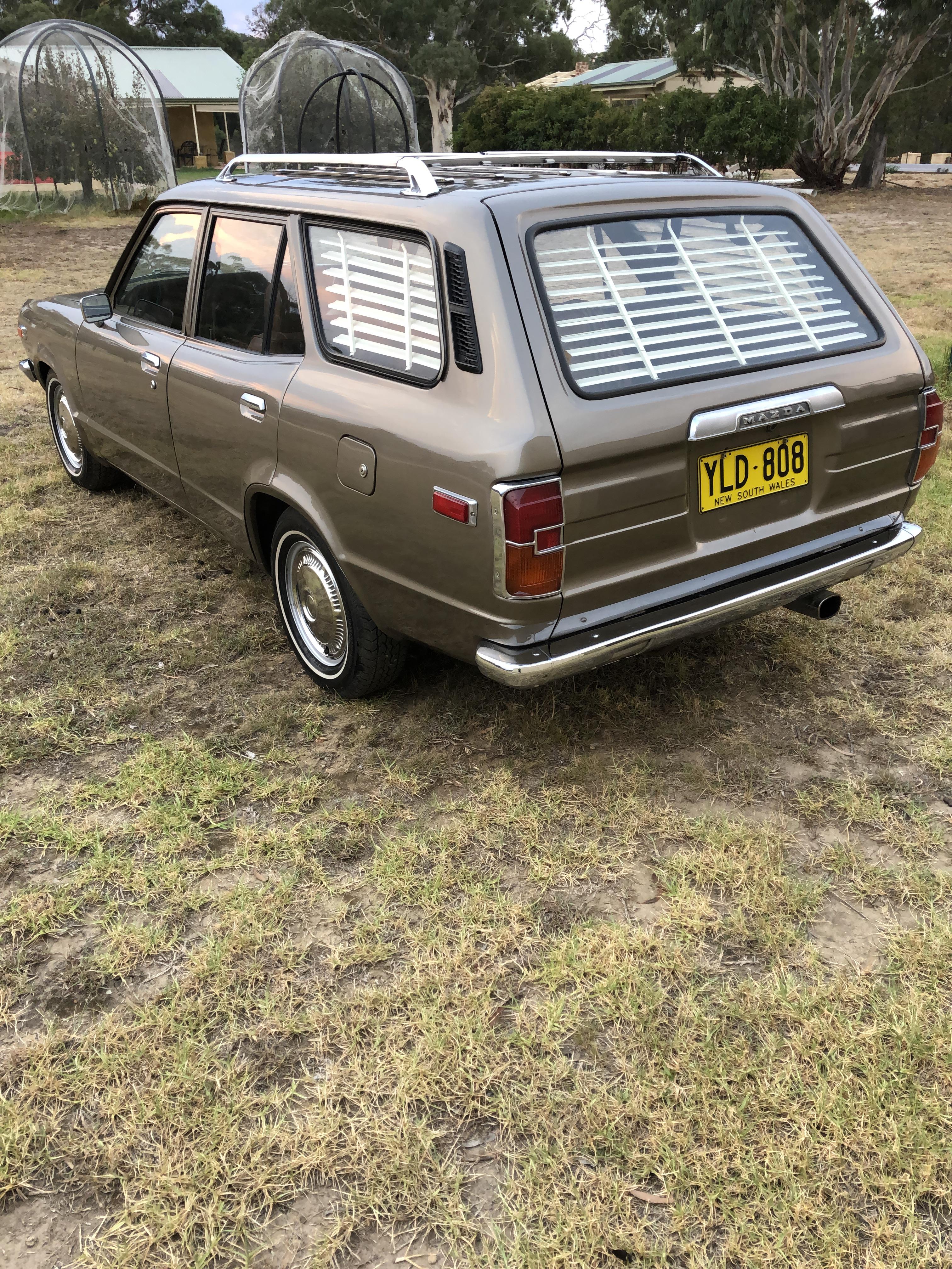 1977 MAZDA 808 WAGON 