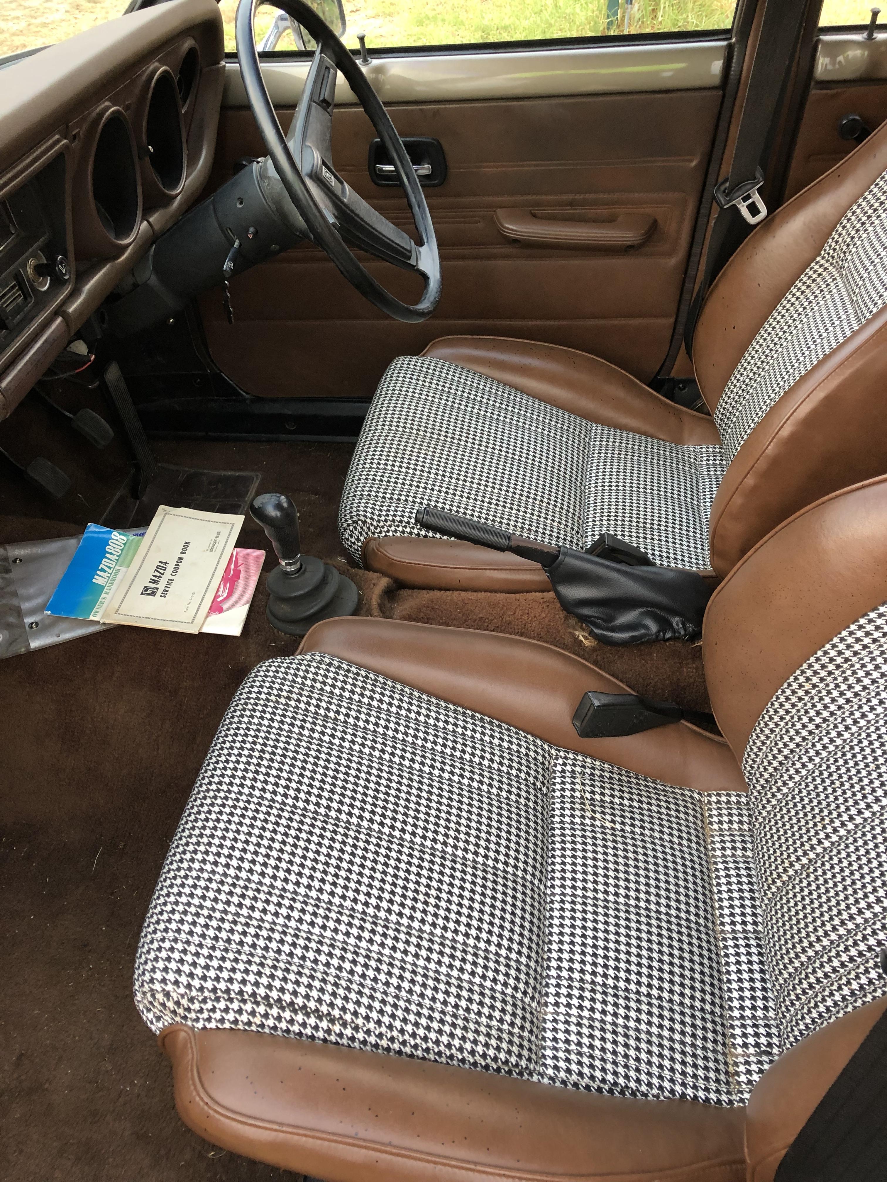 1977 MAZDA 808 WAGON