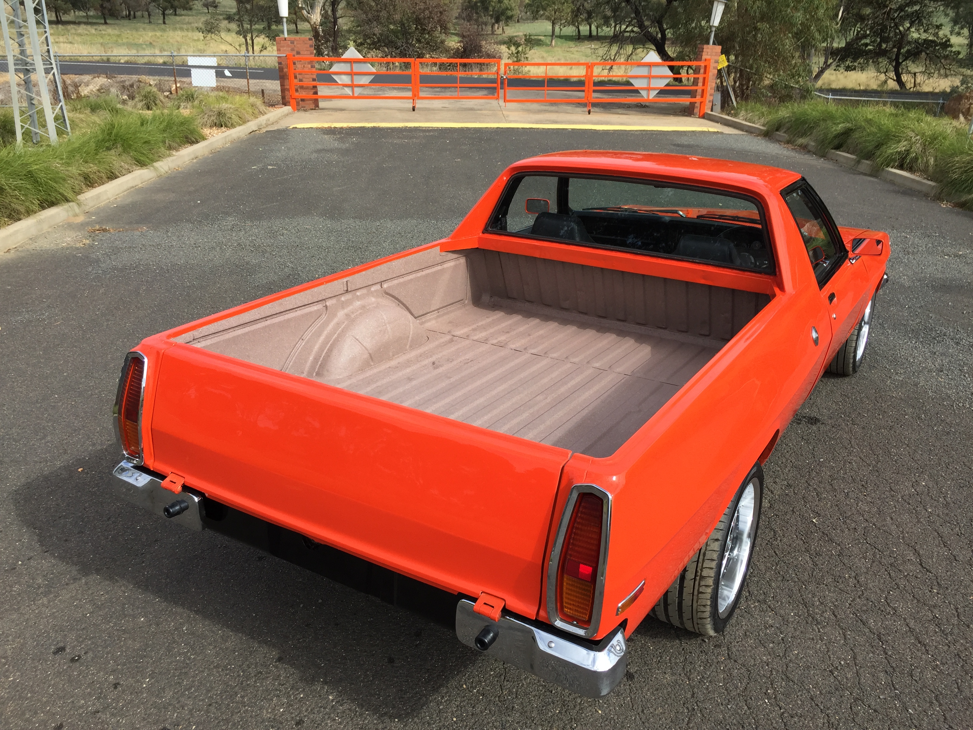 1979 HOLDEN HZ KINGSWOOD V8 UTE