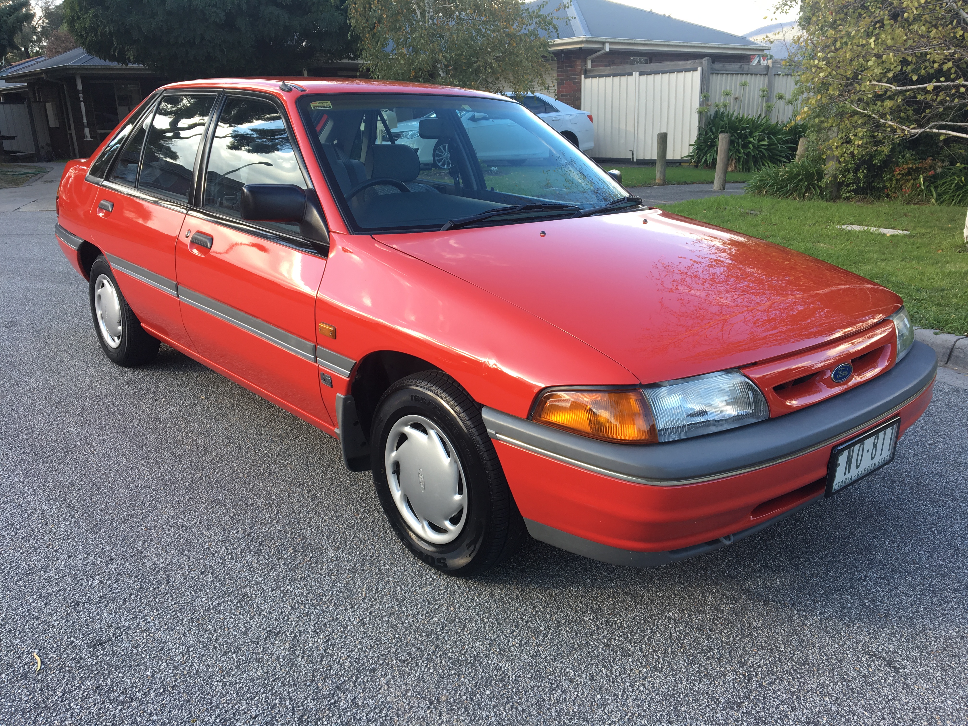 1994 FORD LASER KHII GL 5D HATCHBACK