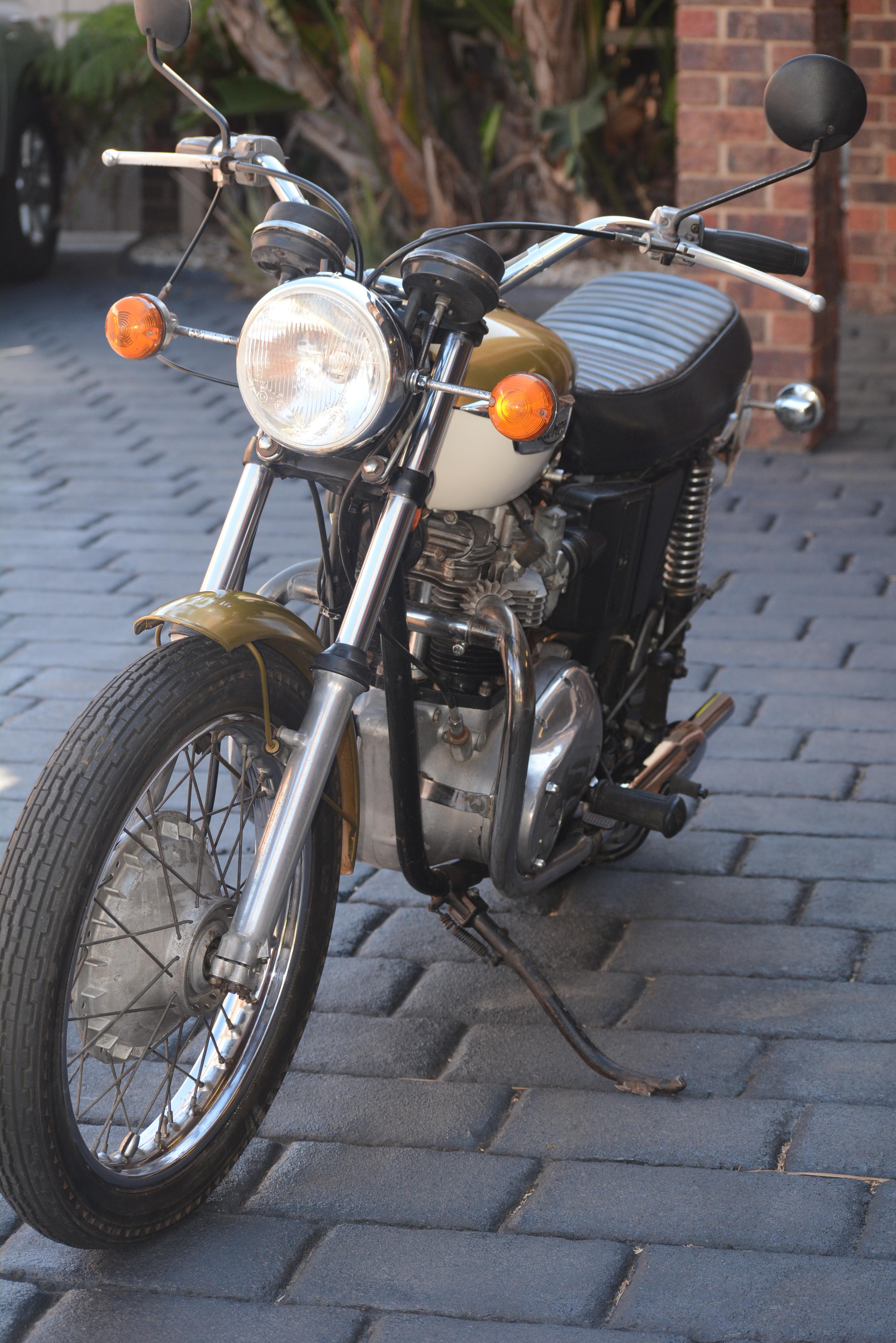 1972 TRIUMPH BONNEVILLE T120 650cc