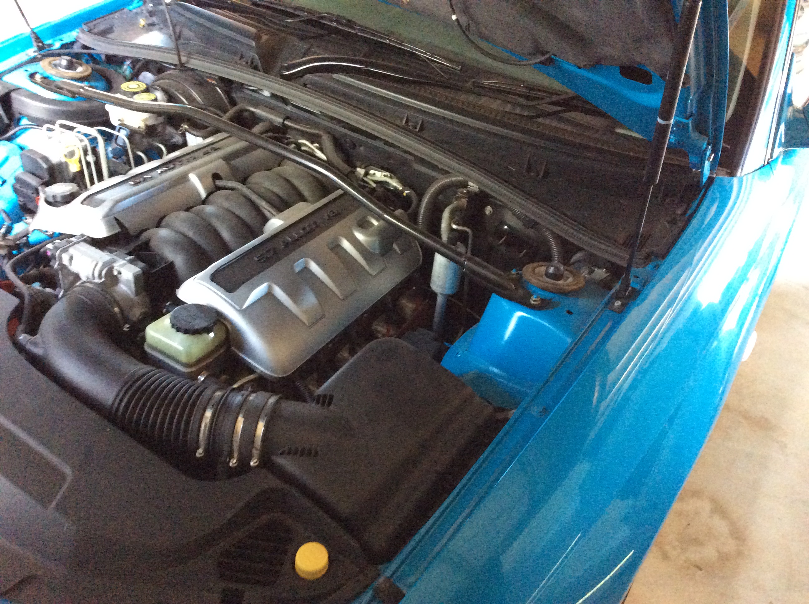2005 HOLDEN MONARO VZ CV8-Z 2D COUPE