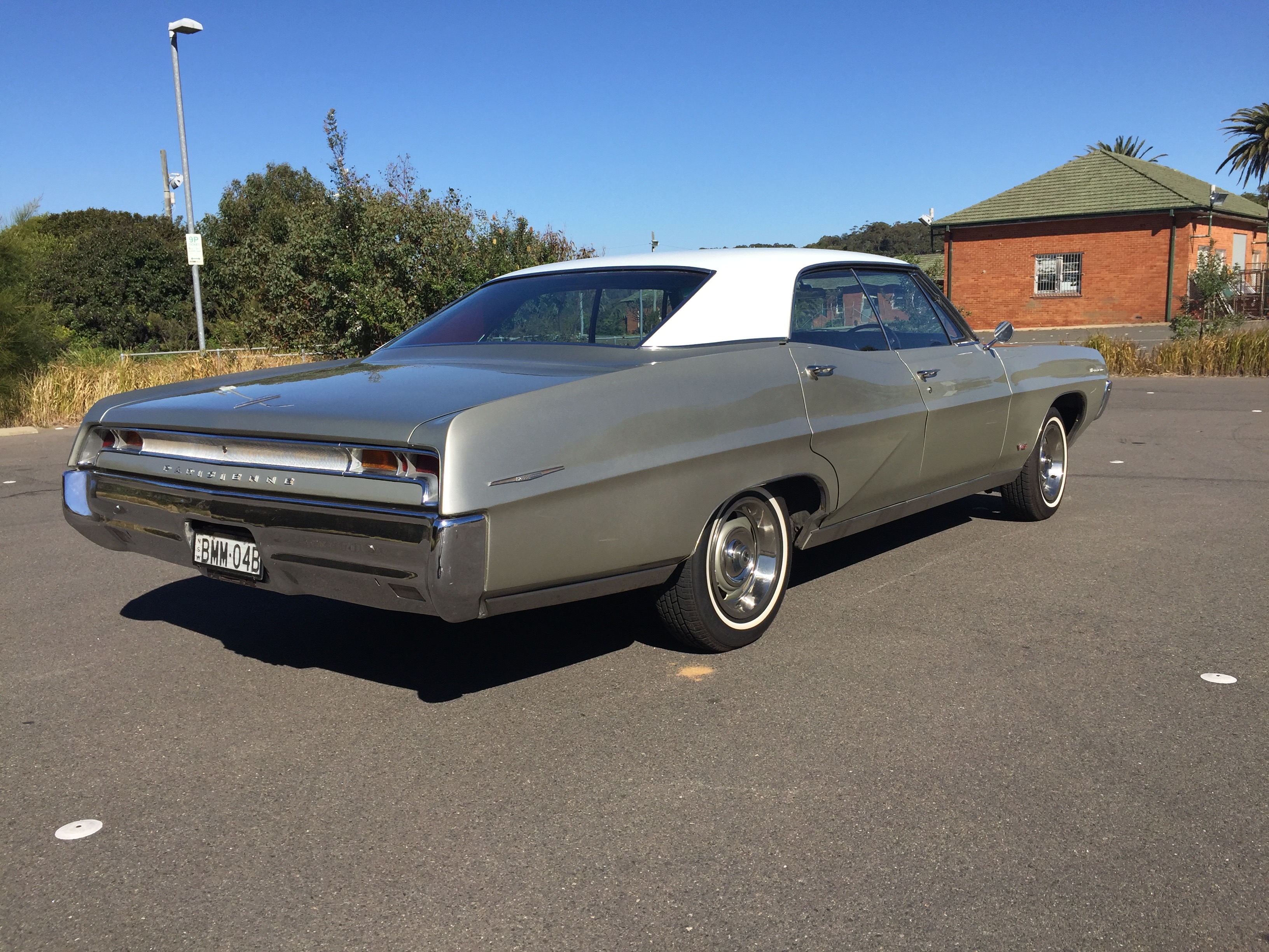 1967 PONTIAC PARISIENNE 4D HARDTOP