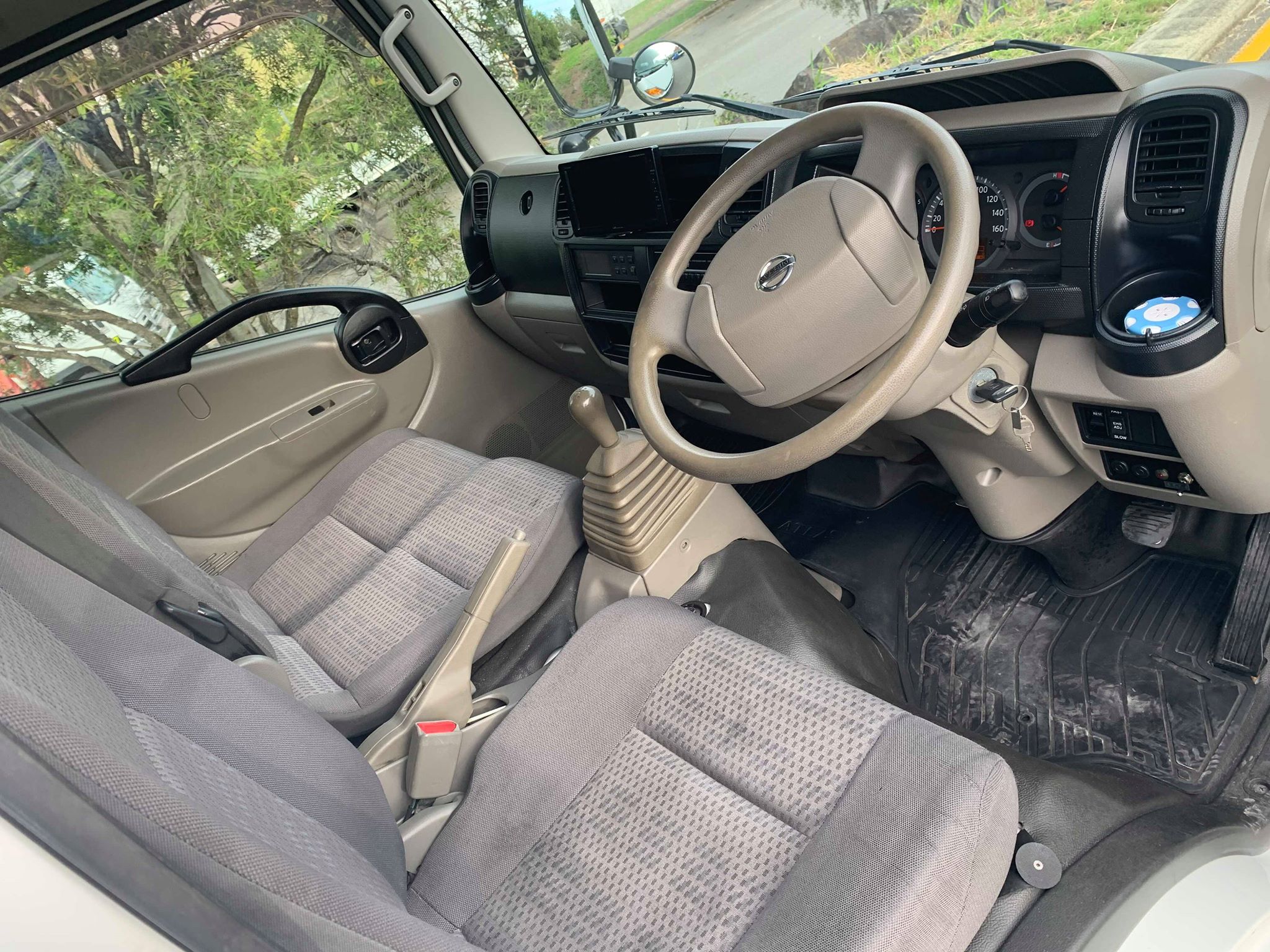 2010 NISSAN ATLAS F24 REFRIGERATED TRUCK