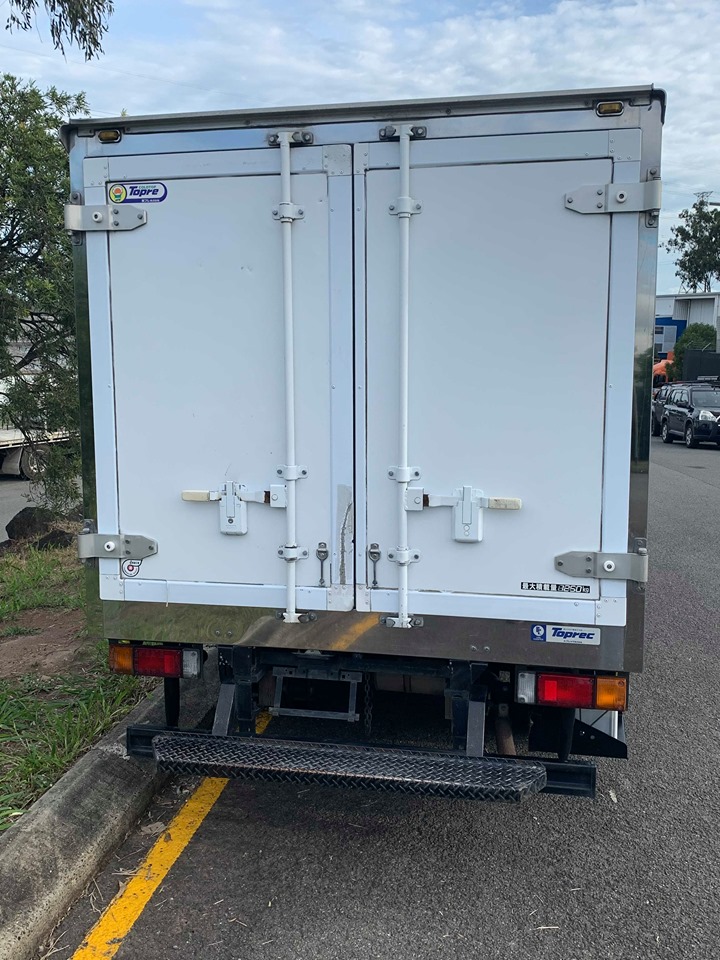 2010 NISSAN ATLAS F24 REFRIGERATED TRUCK