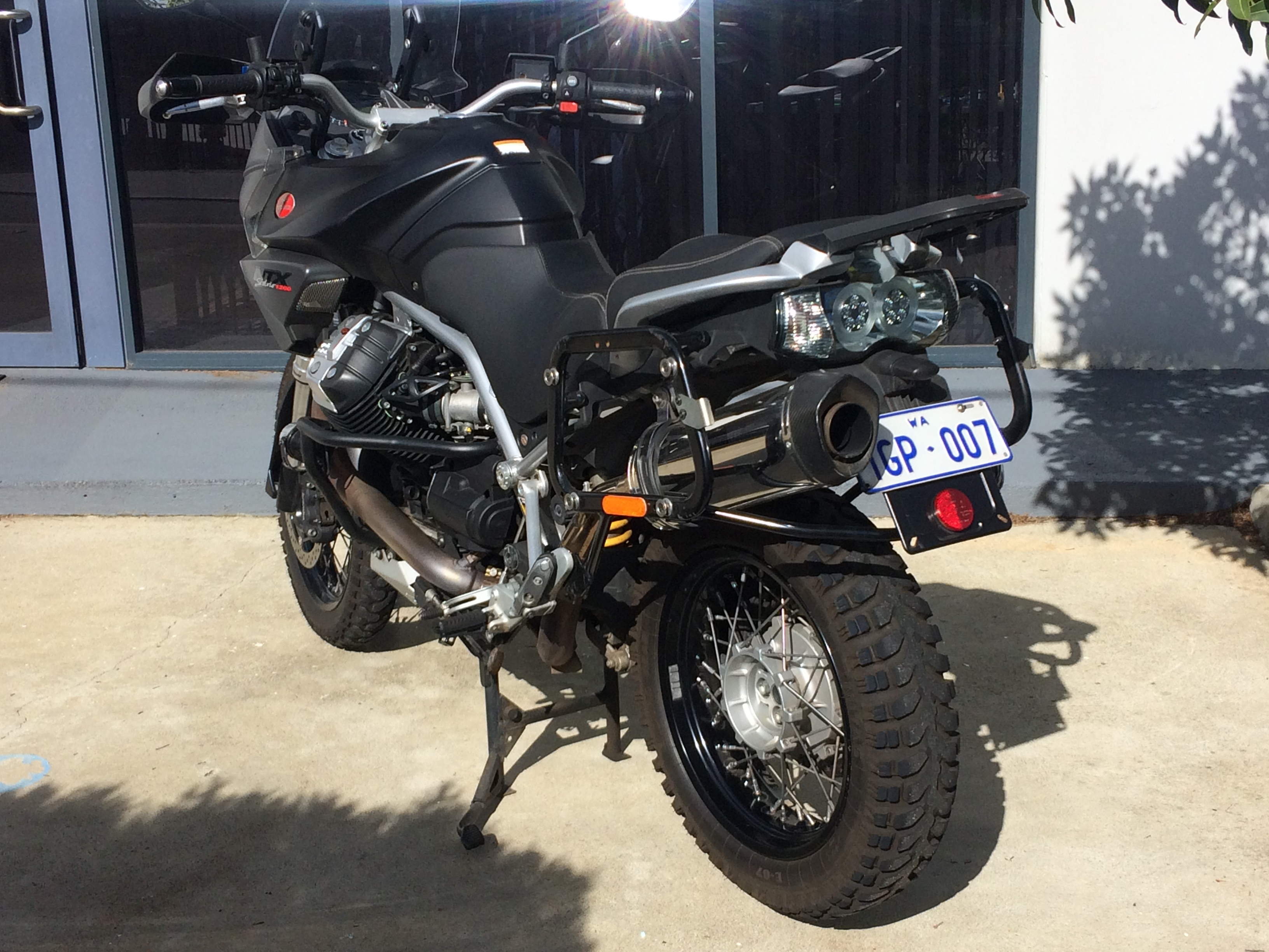 2012 MOTO GUZZI STELVIO 1200 8V NTX ABS DUAL SPORTS
