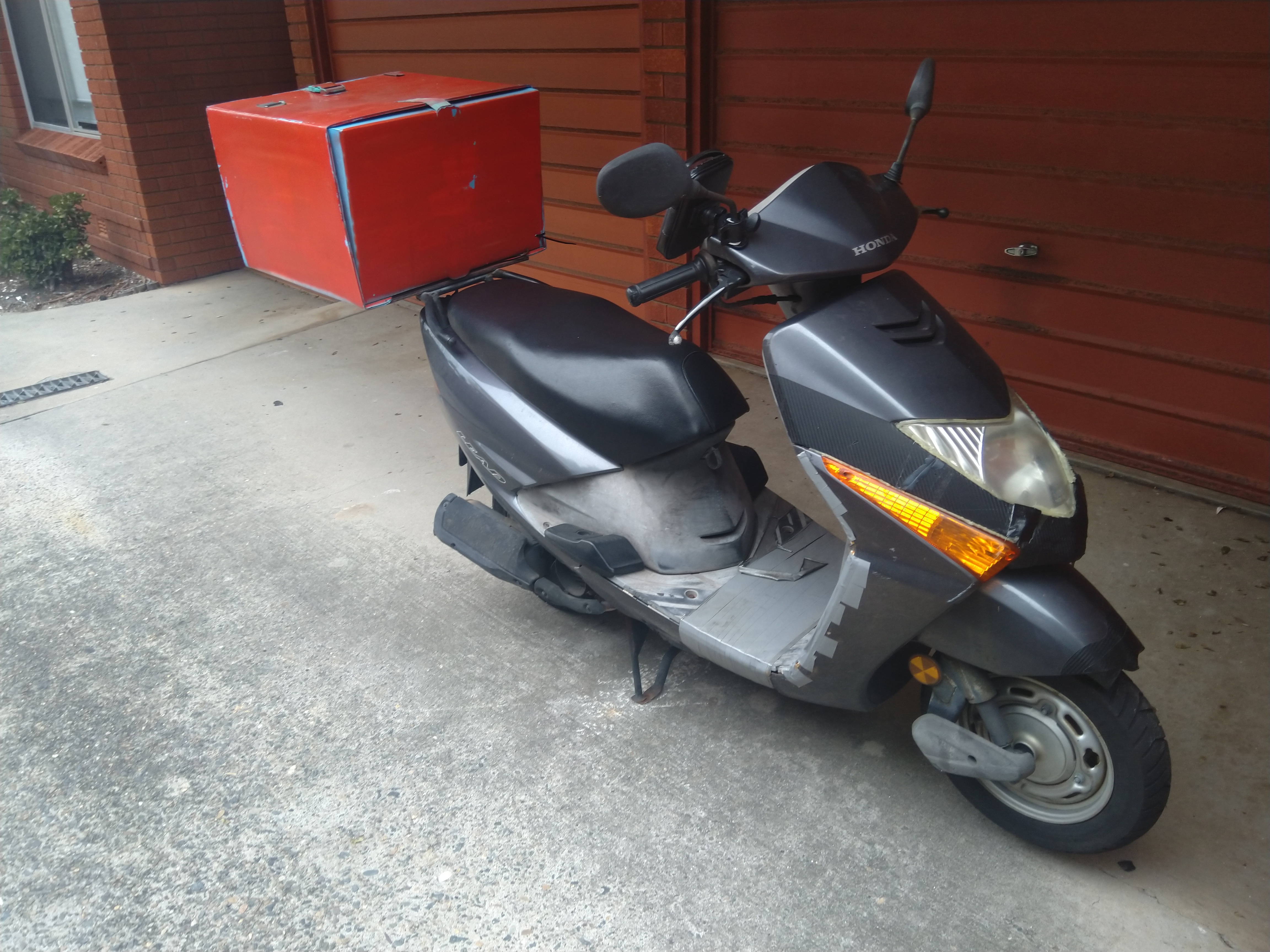 2006 HONDA LEAD 100 SCOOTER