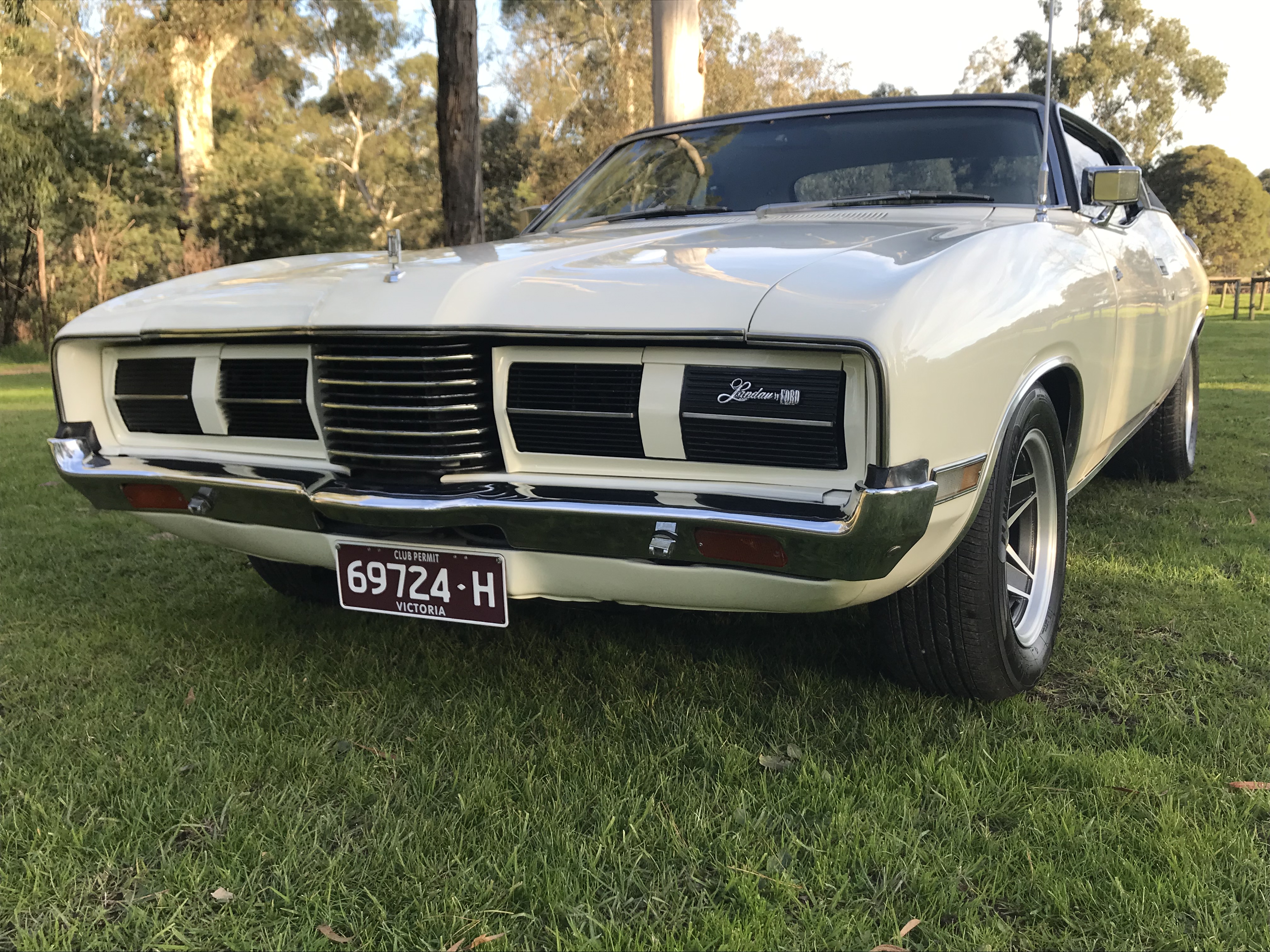 1973 FORD LANDAU 2D SEDAN