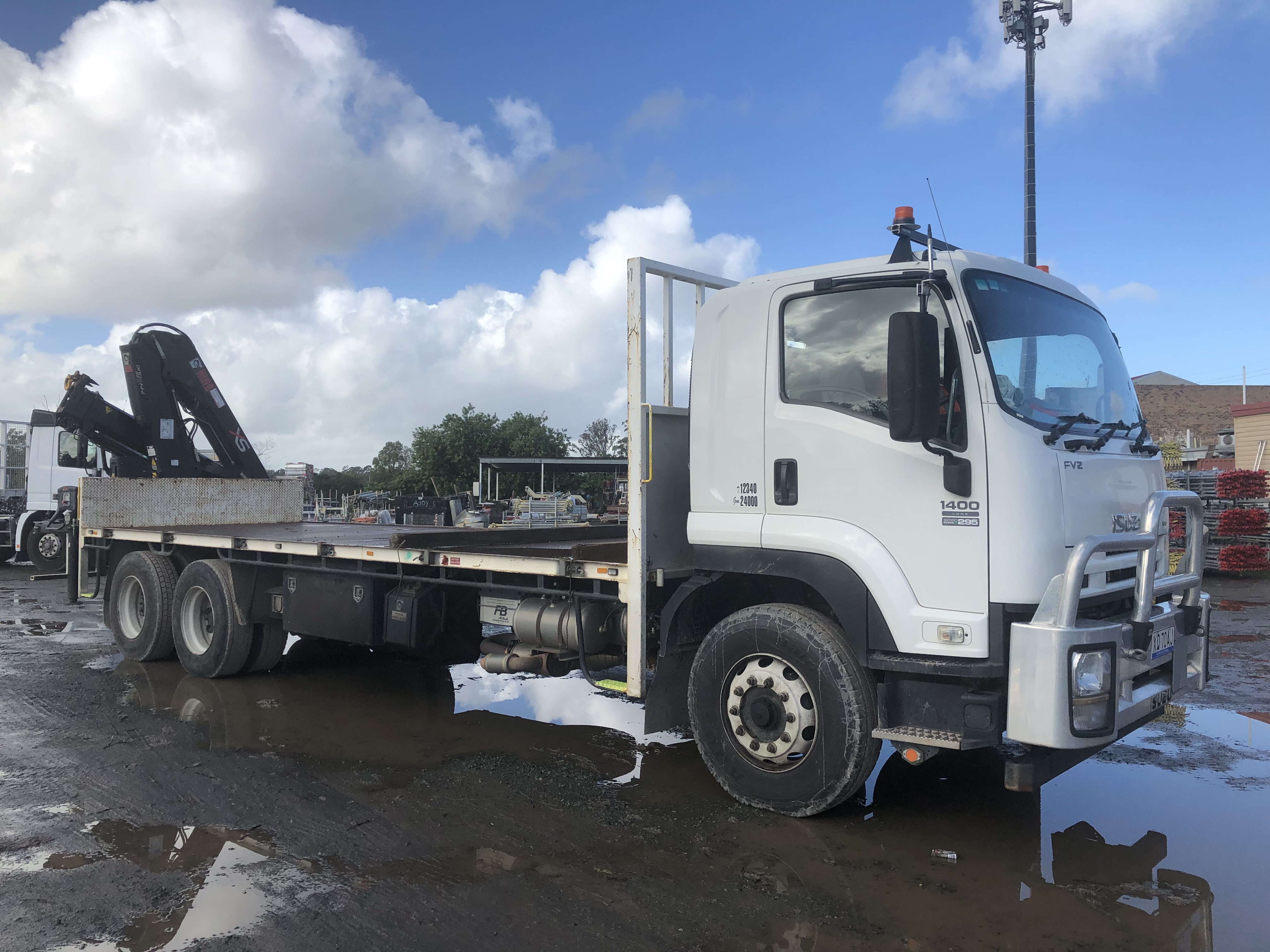 2011 ISUZU FVZ 1400 CRANE TRUCK