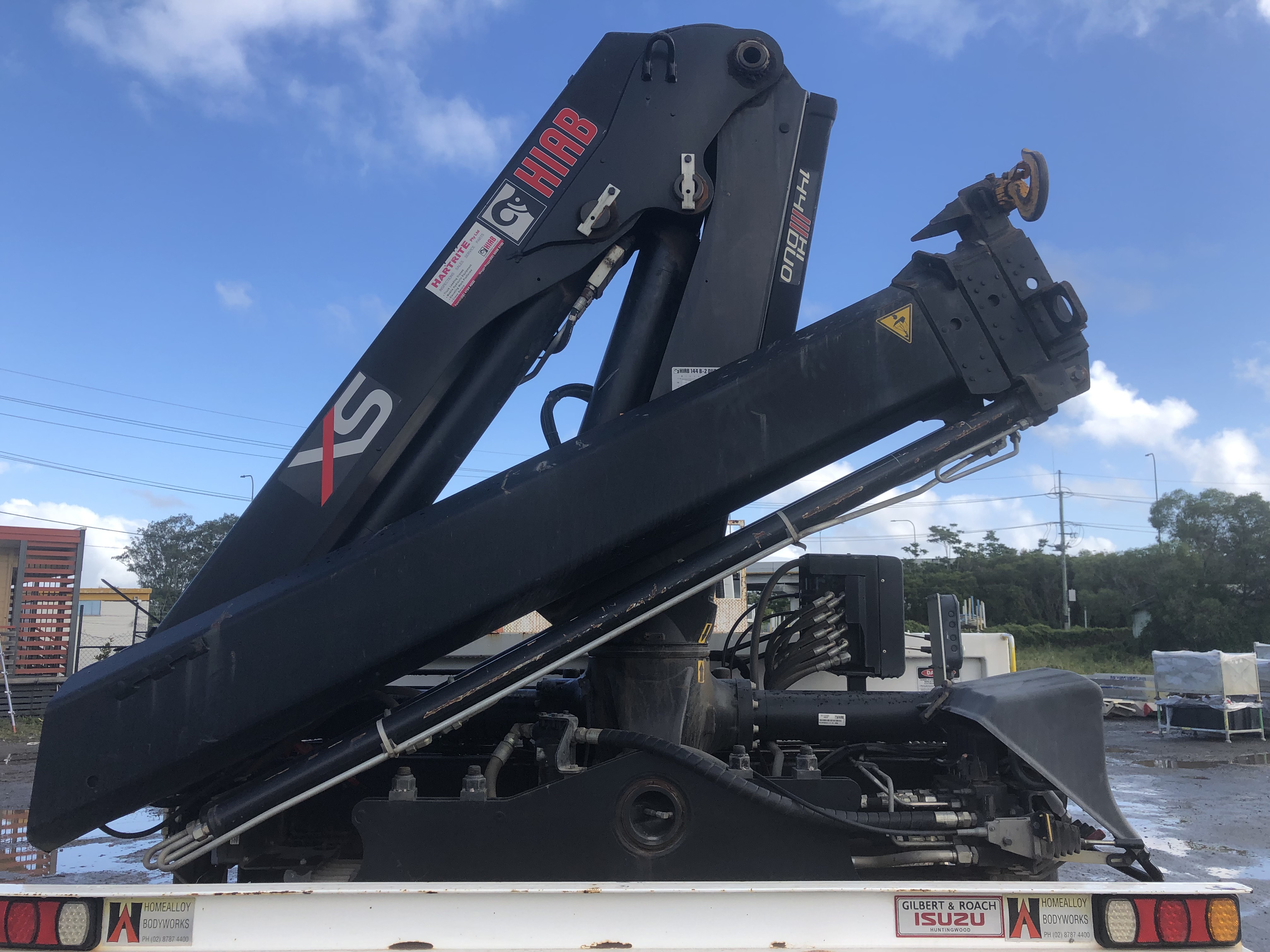 2011 ISUZU FVZ 1400 CRANE TRUCK