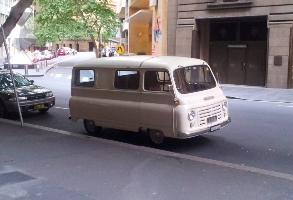 1966 MORRIS COMMERCIAL J2 VAN 