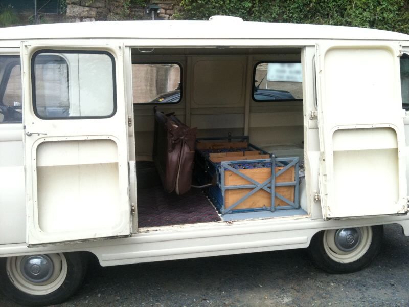 1966 MORRIS COMMERCIAL J2 VAN 
