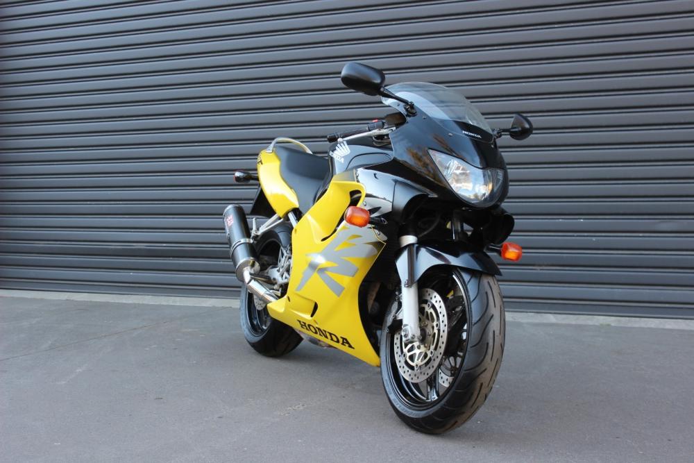 2000 HONDA CBR 600 F ULTIMA LIGHT SUPER SPORTS